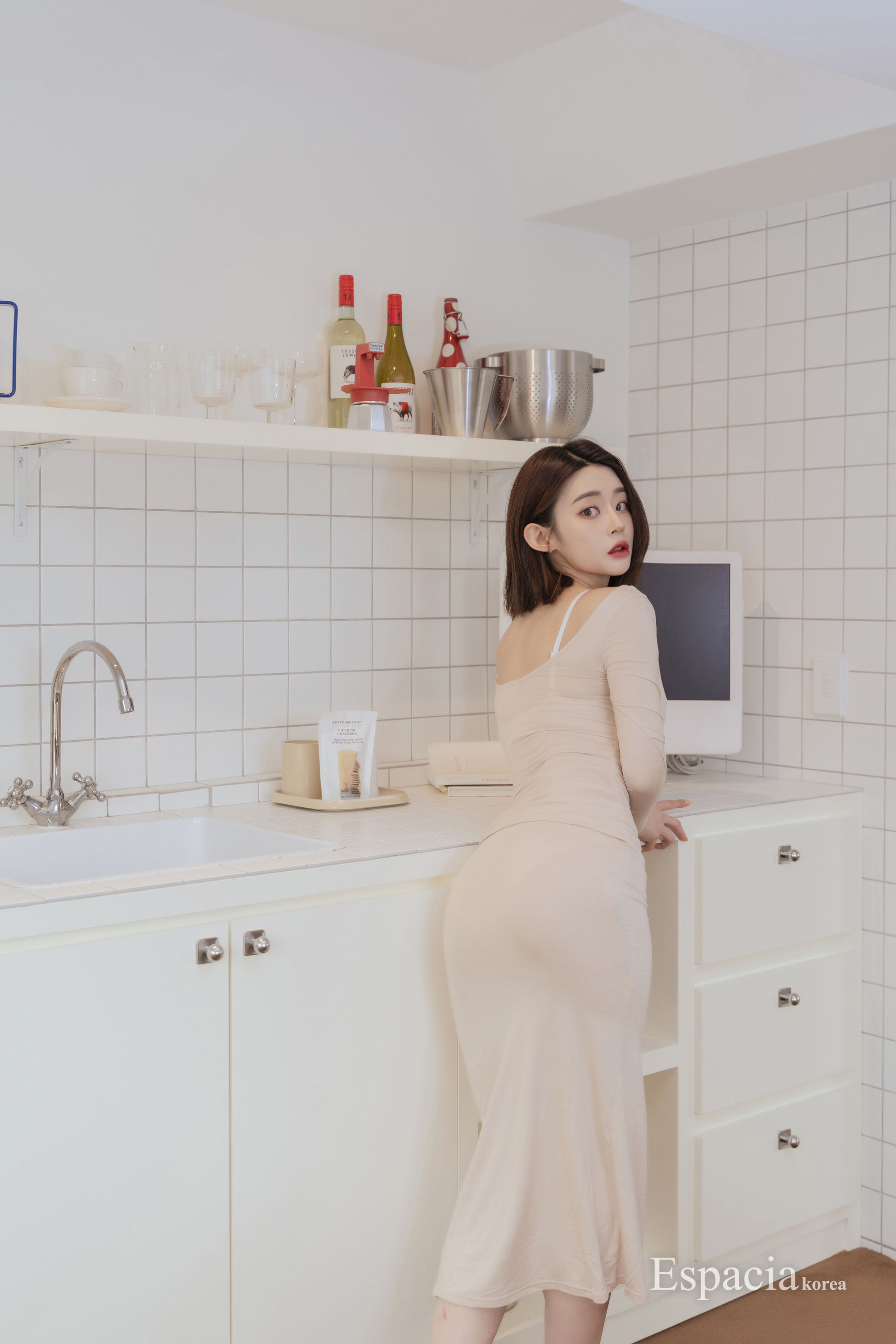 [ESPACIAKOREA] EXC-060 – RAHEE [23P]