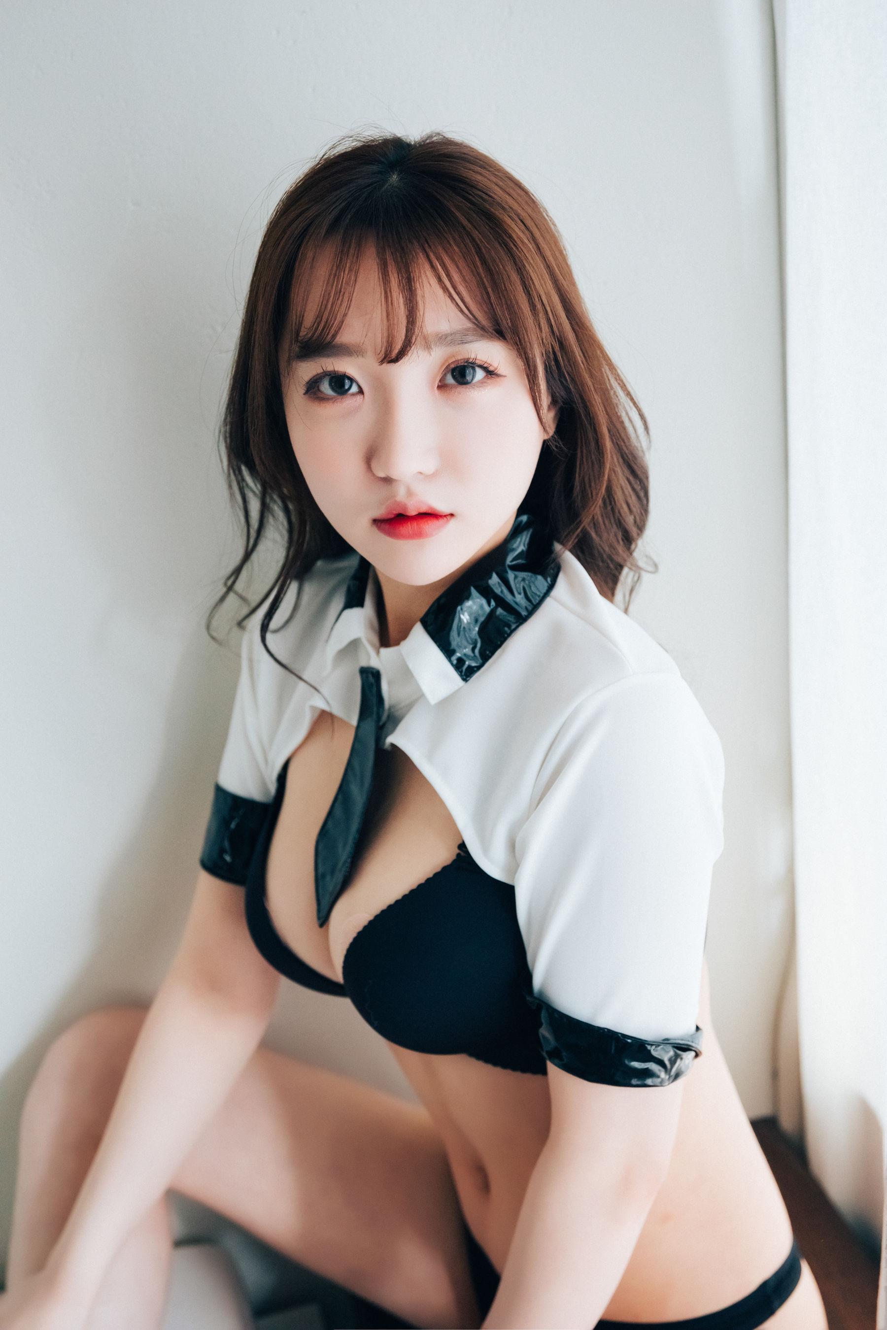 [LOOZY] Yeeun – Maximum Vol.2 [63P]