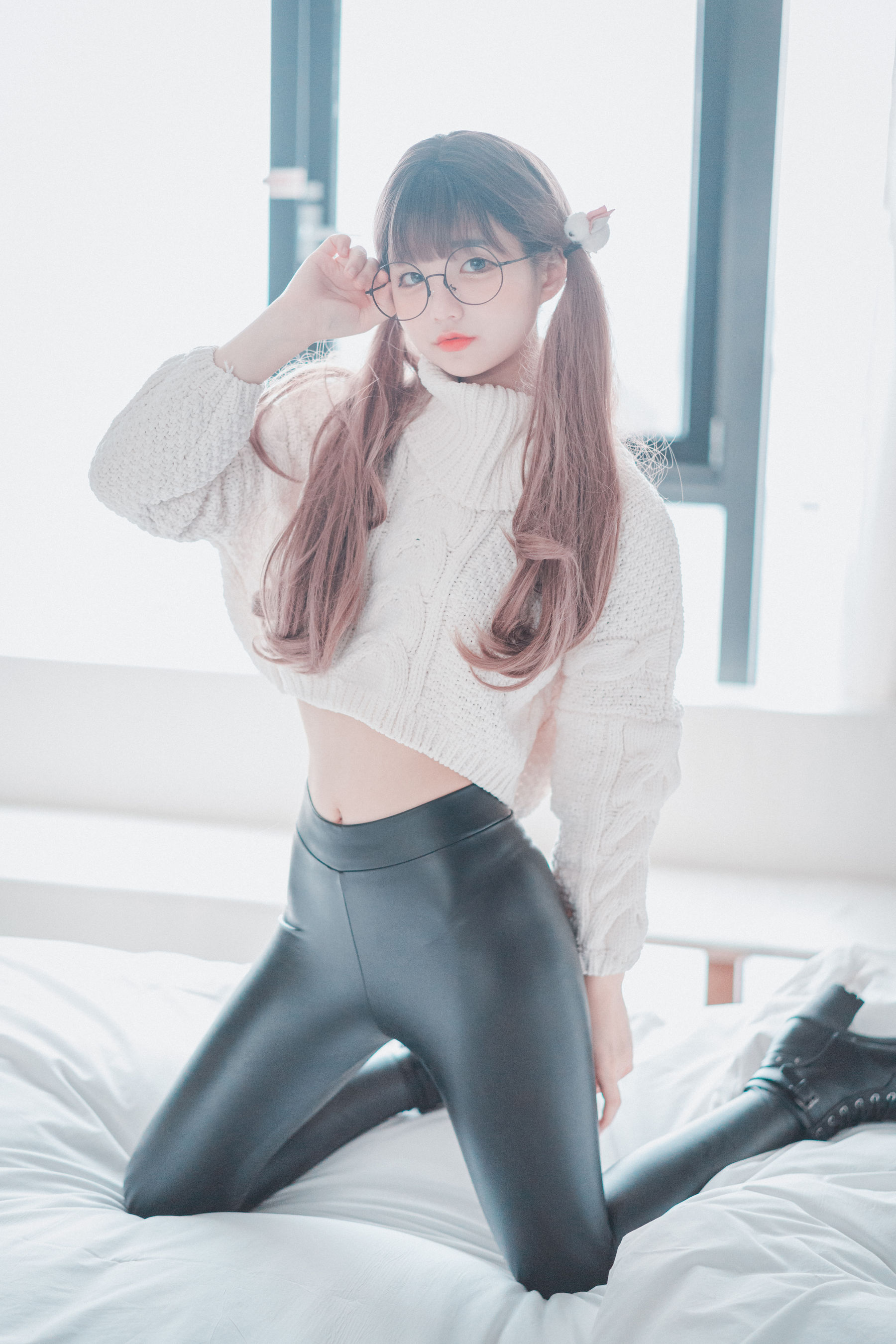 [DJAWA] Jenny – Loose and Tight White [41P]