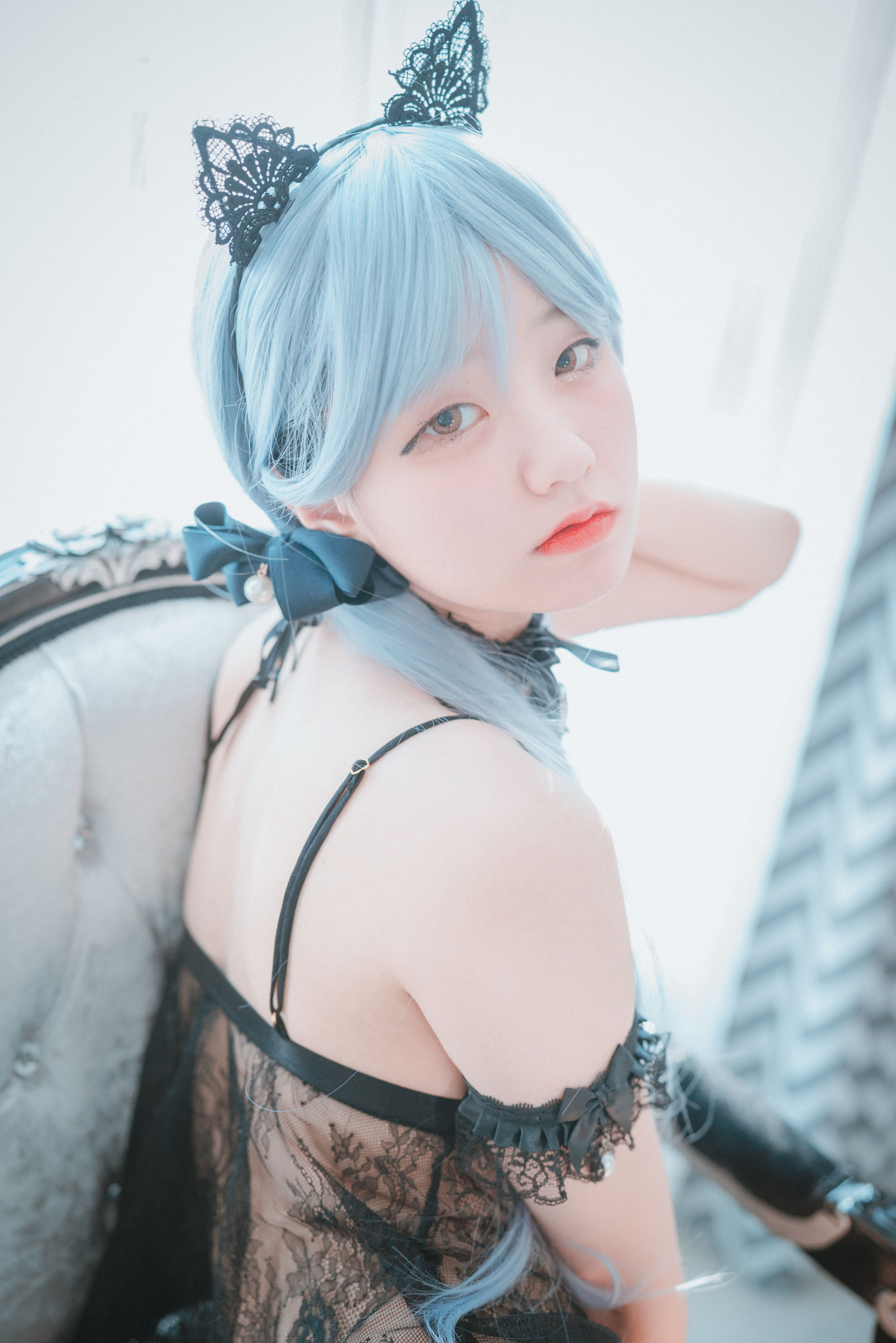 [DJAWA] Jenny – Schwarz und Weiß Katzenmädchen [34P]