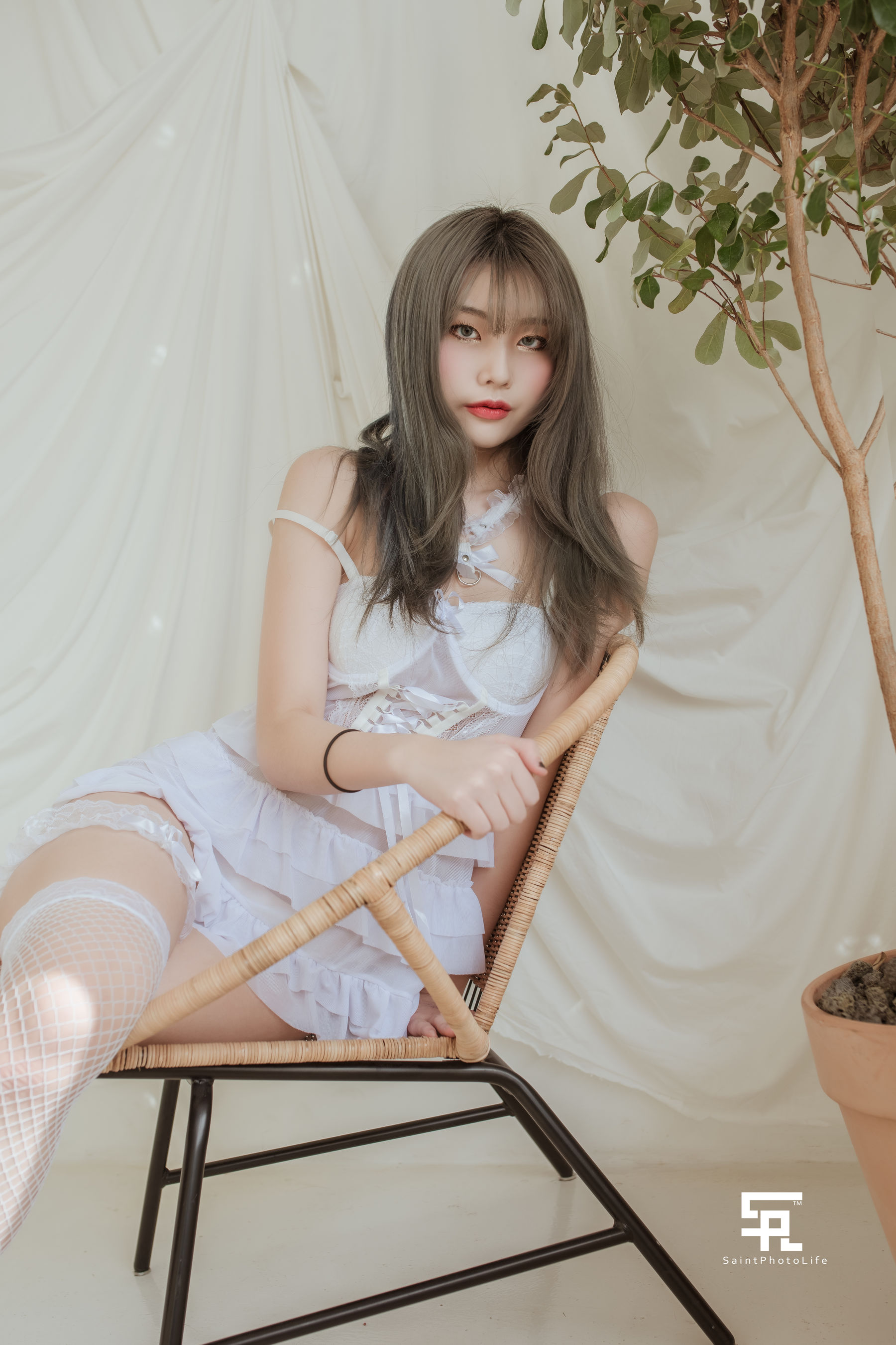 [saintphotolife] Yuna – Growing up Vol.1 [77P]