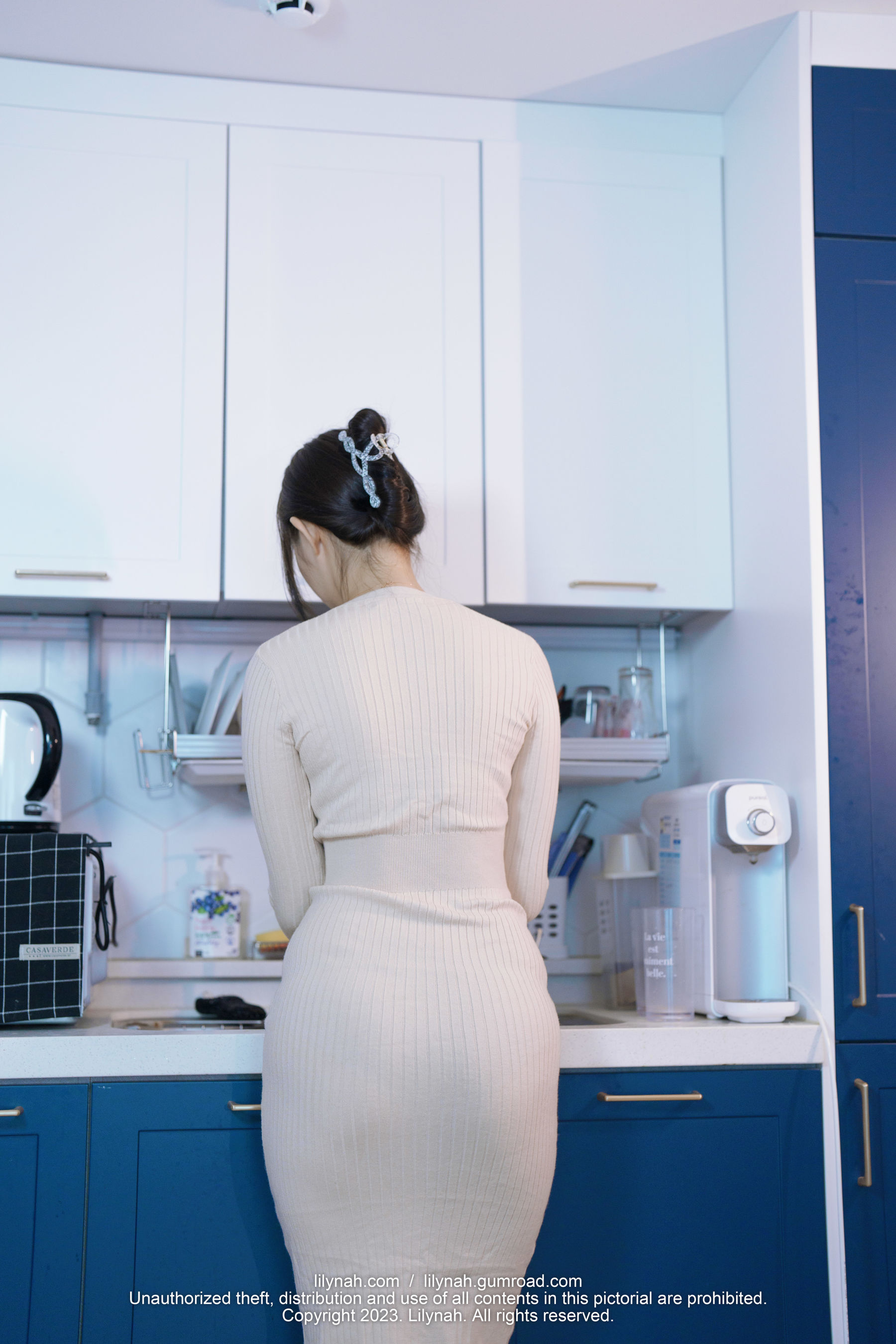 Lilynah Inah – Vol.29 Alone is lonely [71P]