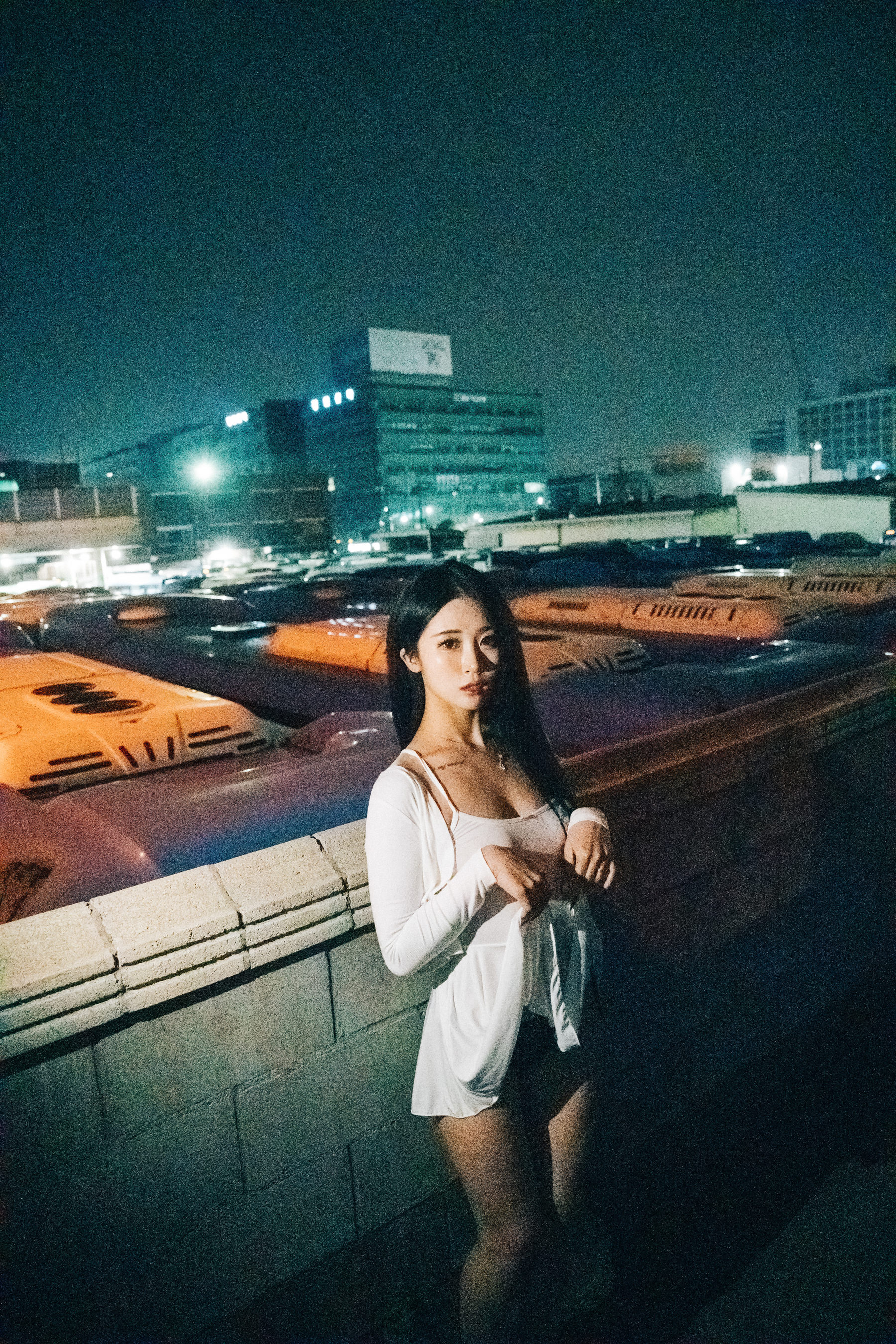 LOOZY Bomi – Night Roads [102P]