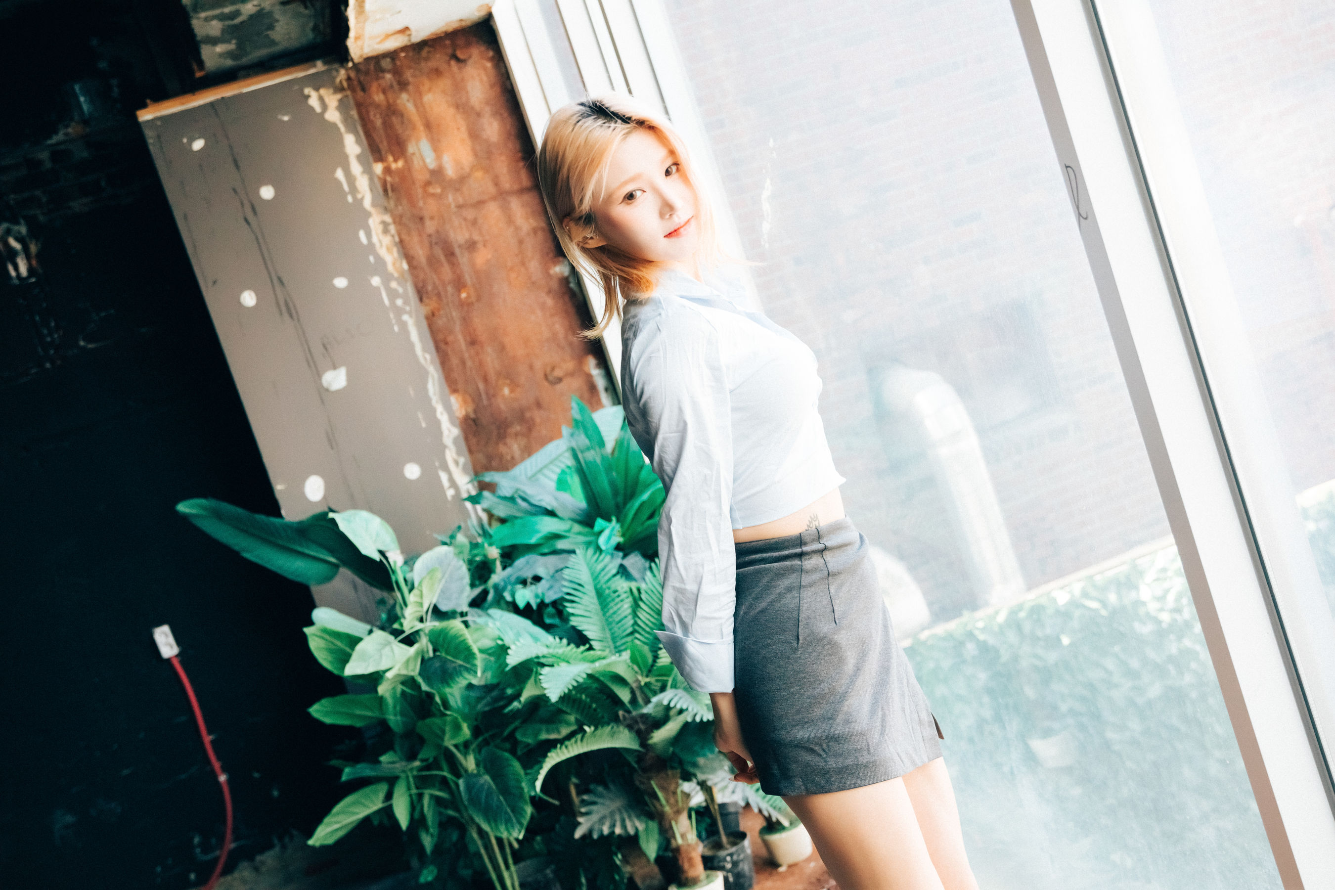 [LOOZY] Taeri – Enslave [80P]