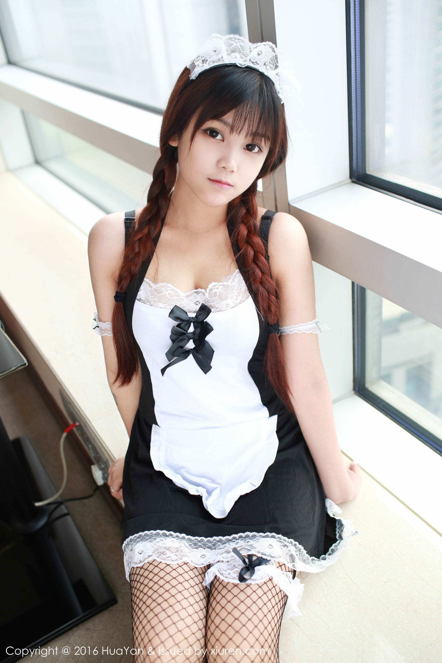 模特小月儿《青涩的小女生，小清新系列》 HUAYAN 花の颜 VOL.016 [54P]