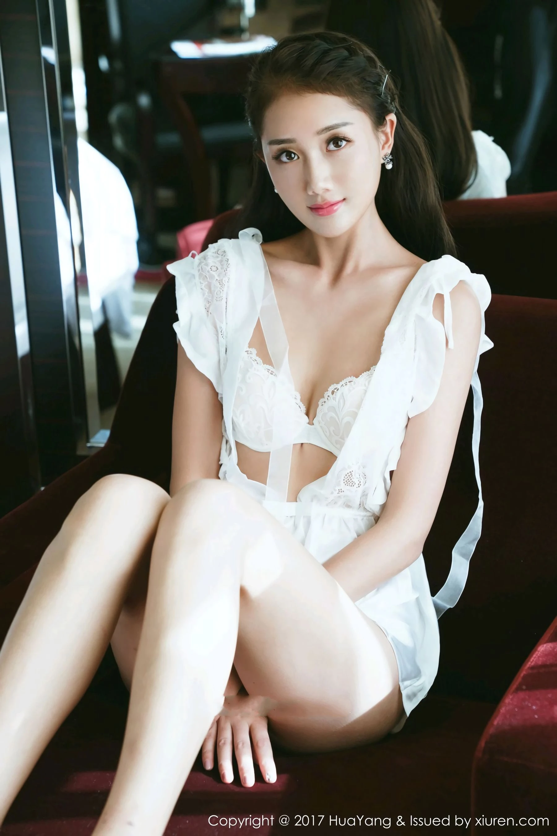 晴儿Anne《五官精致颜值清新秀丽》 花漾Show Vol.009