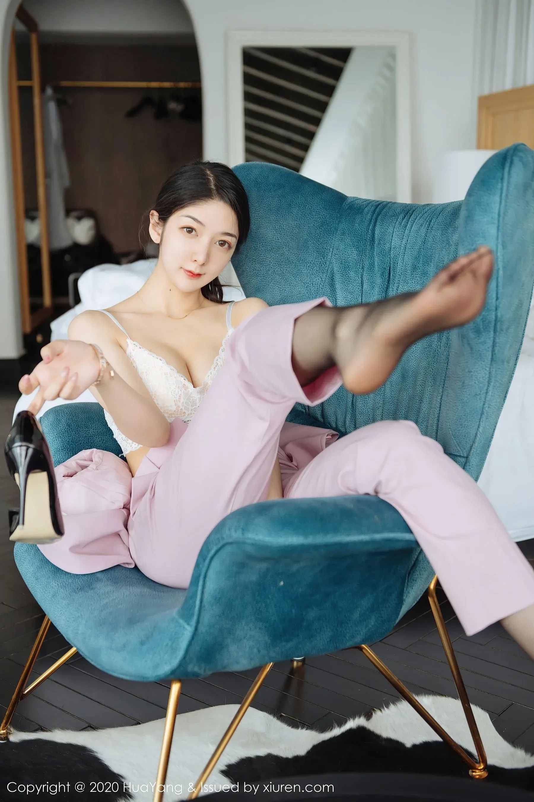 花漾 Vol.255 Angela小热巴