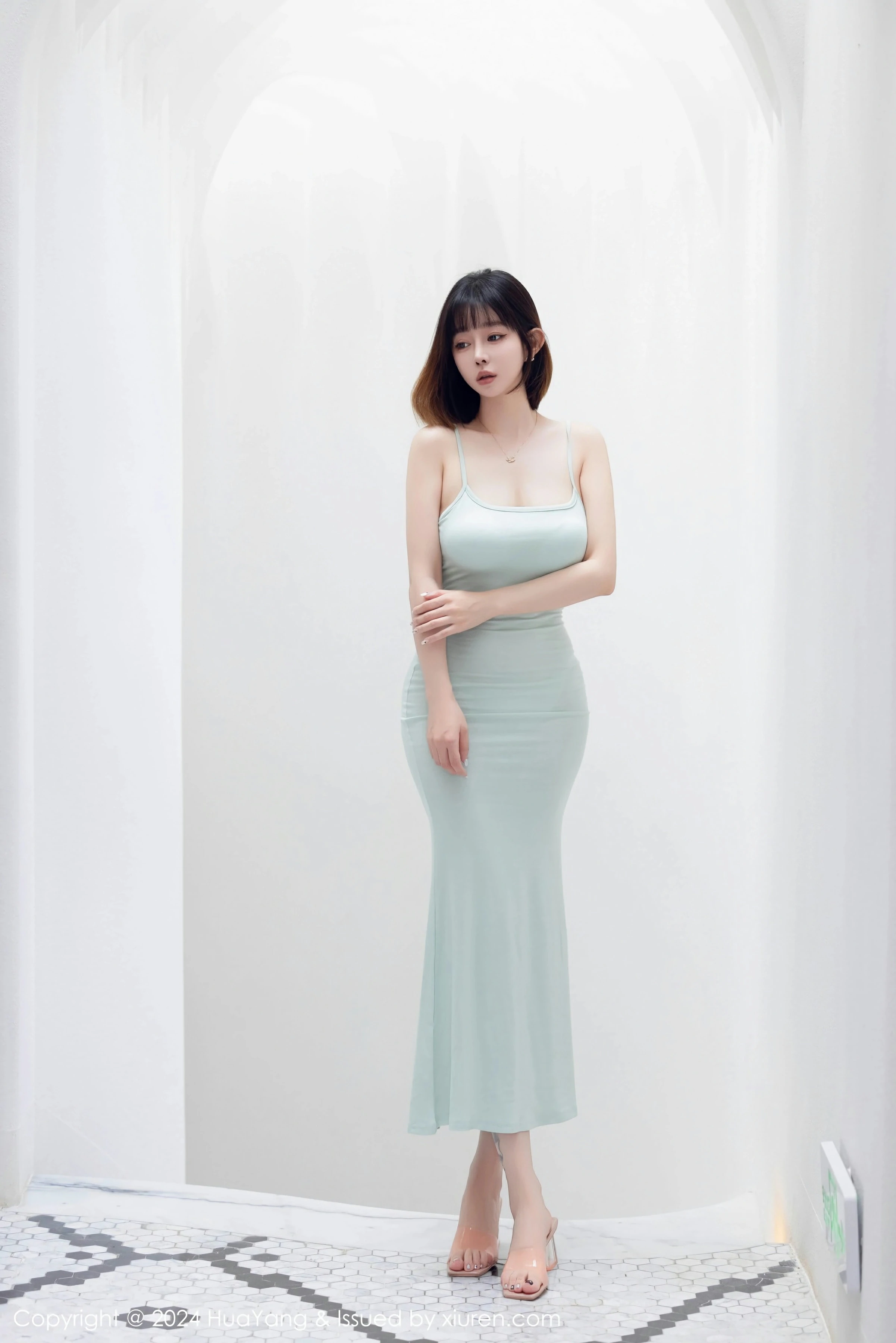 HuaYang花漾 VOL.586 王雨纯 [94P]