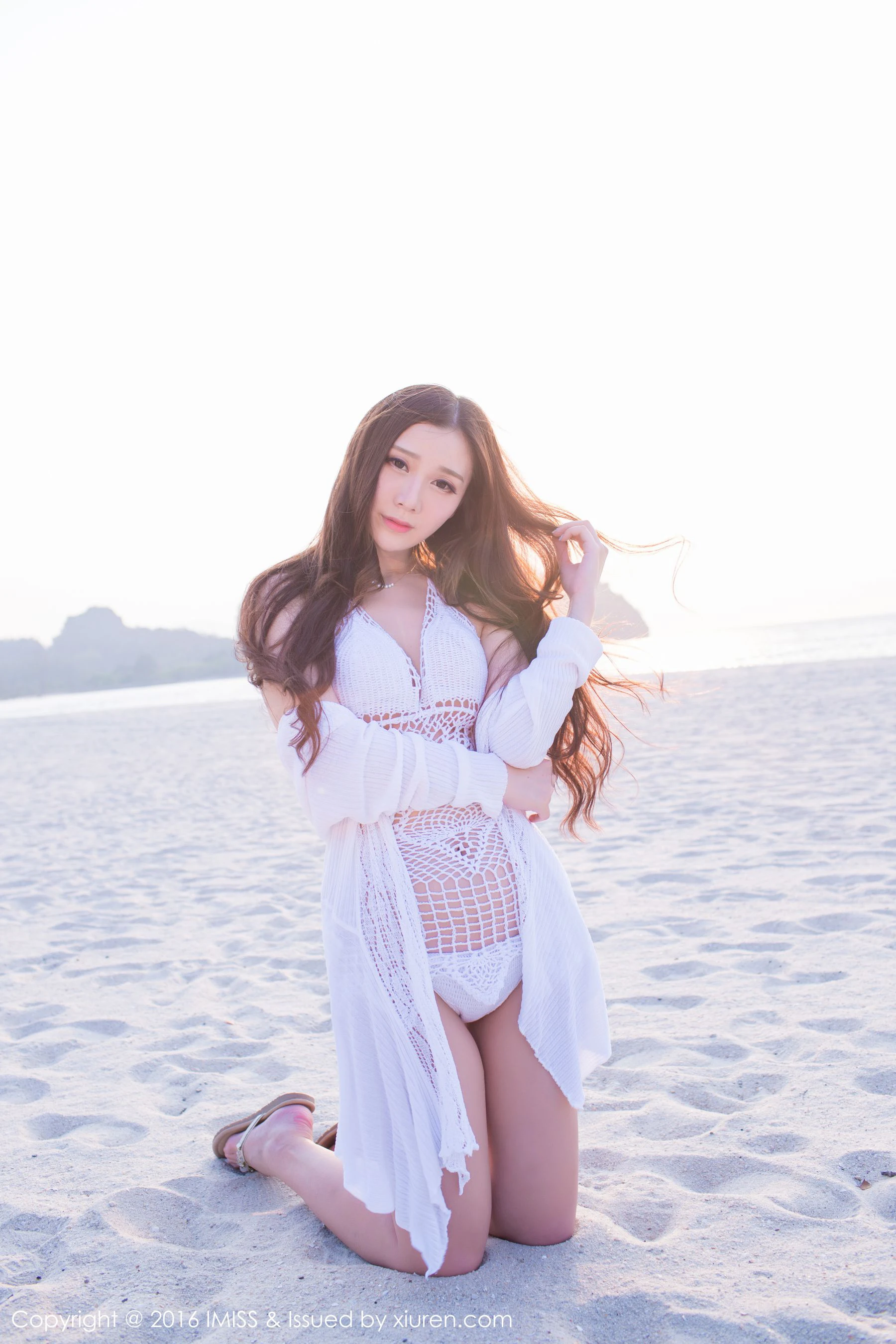 淼淼萌萌哒《极品女神清新泳装系列》 爱蜜社IMiss Vol.084