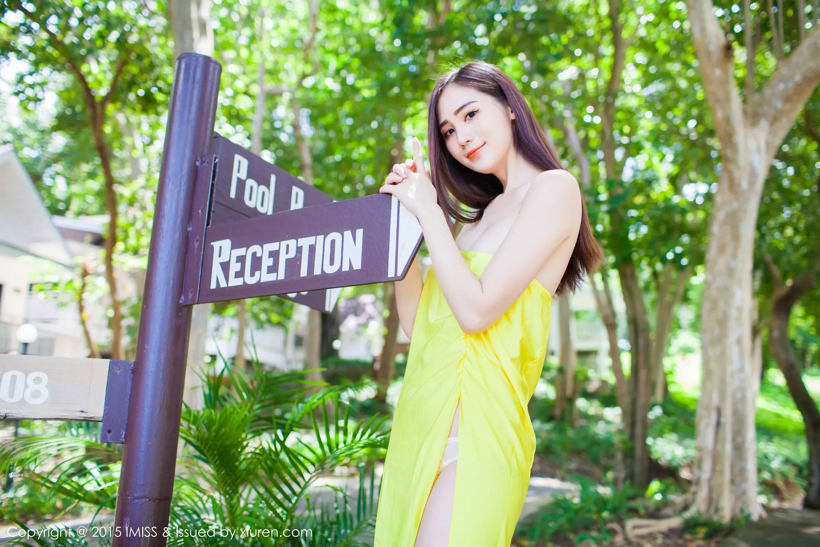 高挑美女SISY思《4套清新服饰》 爱蜜社IMiss Vol.041