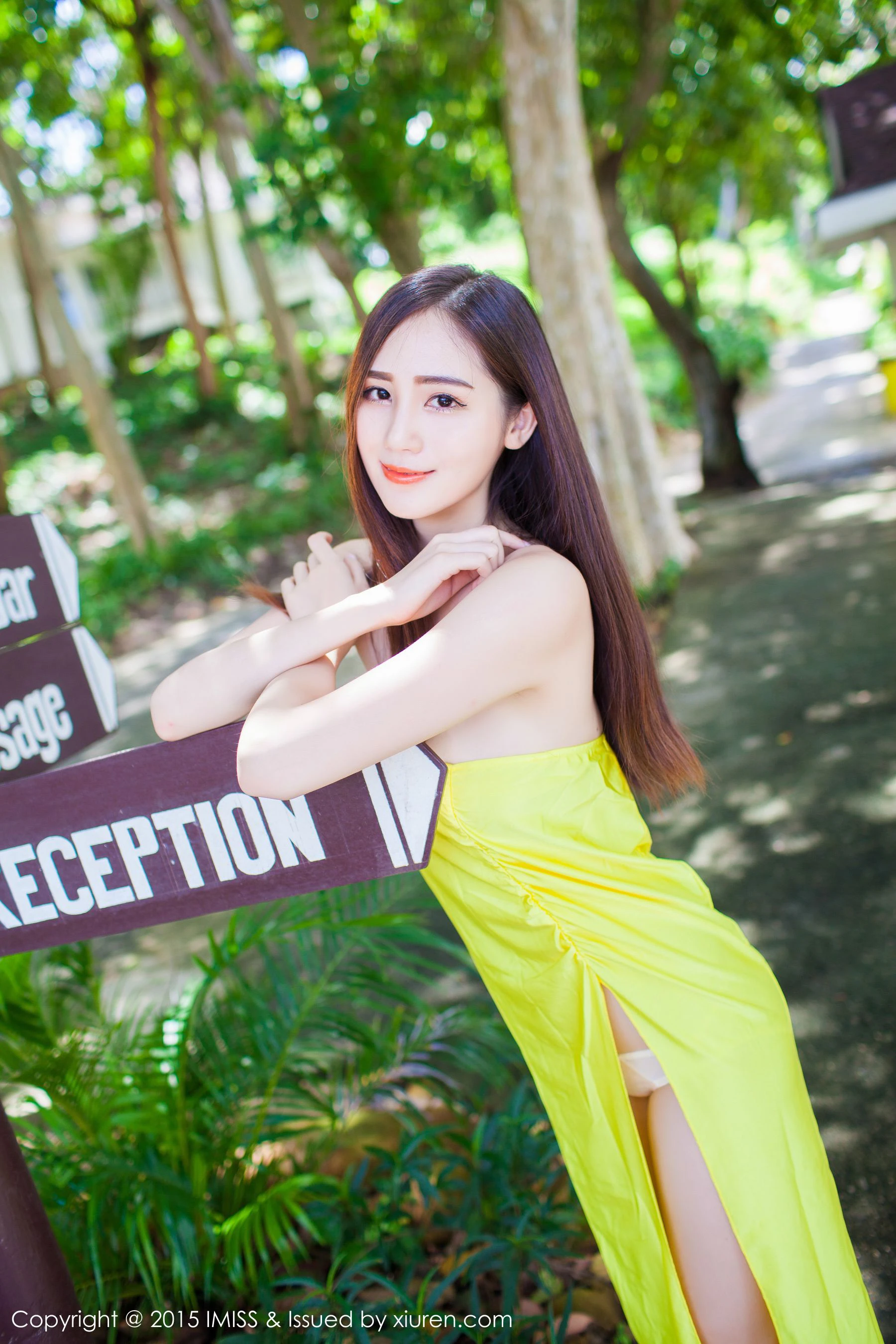 高挑美女SISY思《4套清新服饰》 爱蜜社IMiss Vol.041