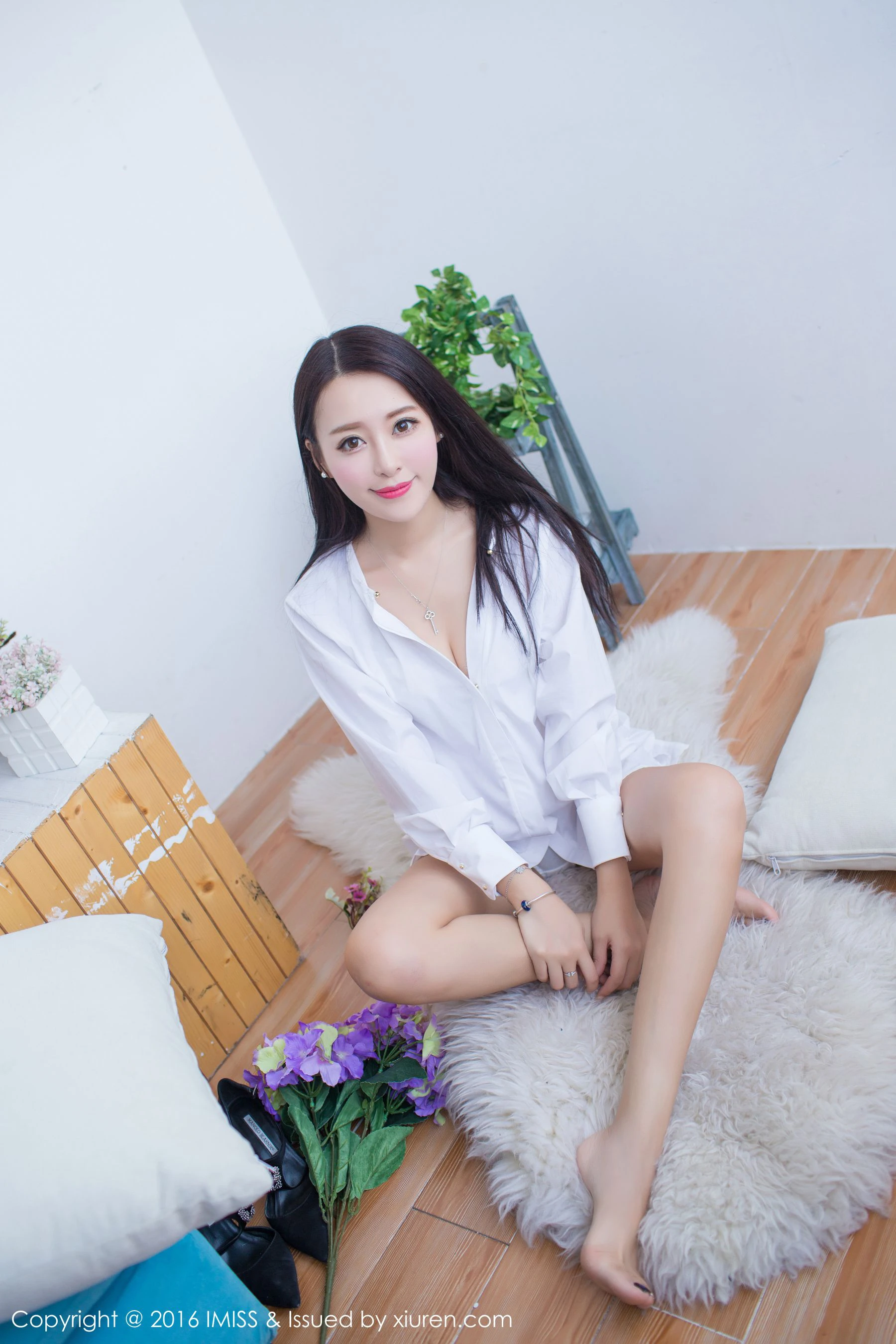 王曼妮好Q《性感睡衣+白衬衫系列》 爱蜜社IMiss Vol.137
