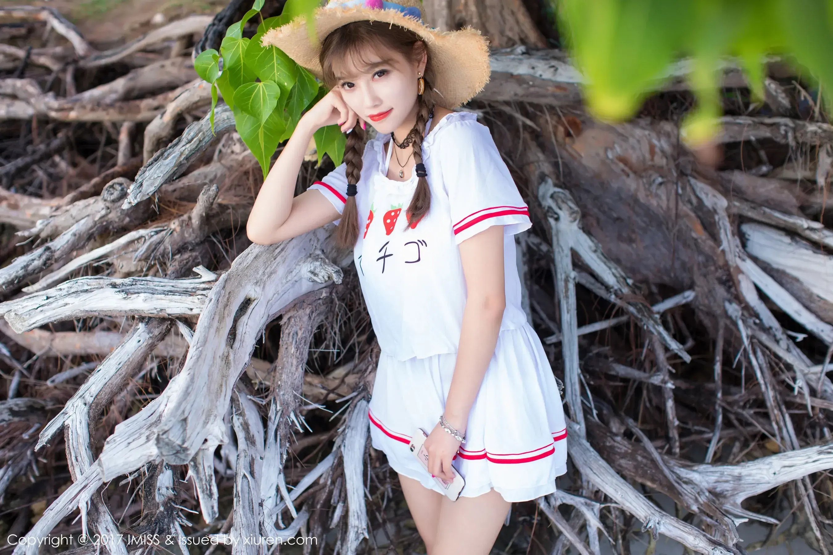 杨晨晨sugar《阳光和沙滩，香车与美人》 爱蜜社IMiss Vol.185