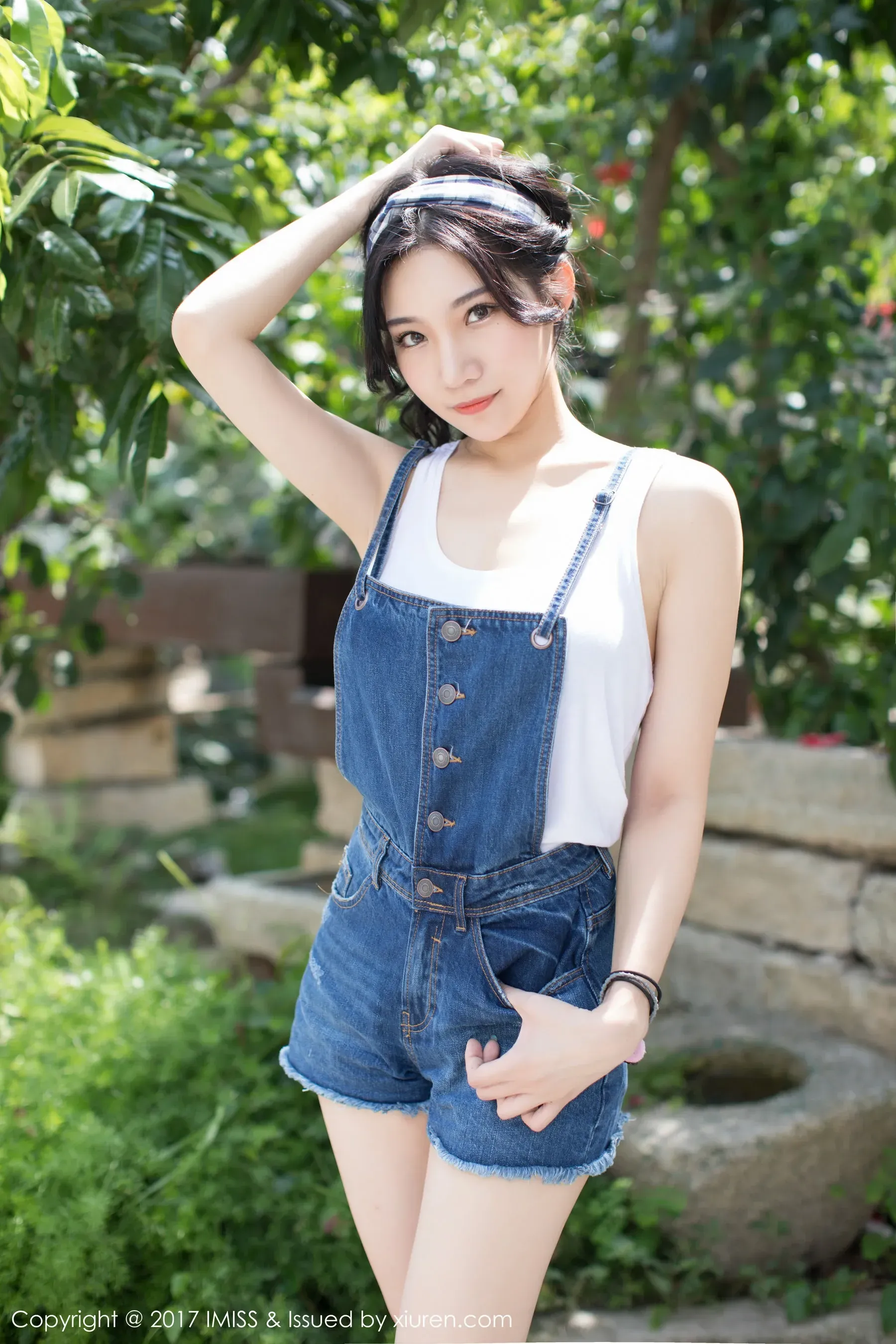 小狐狸Sica《牛仔短裤小清新系列》 爱蜜社 VOL.180