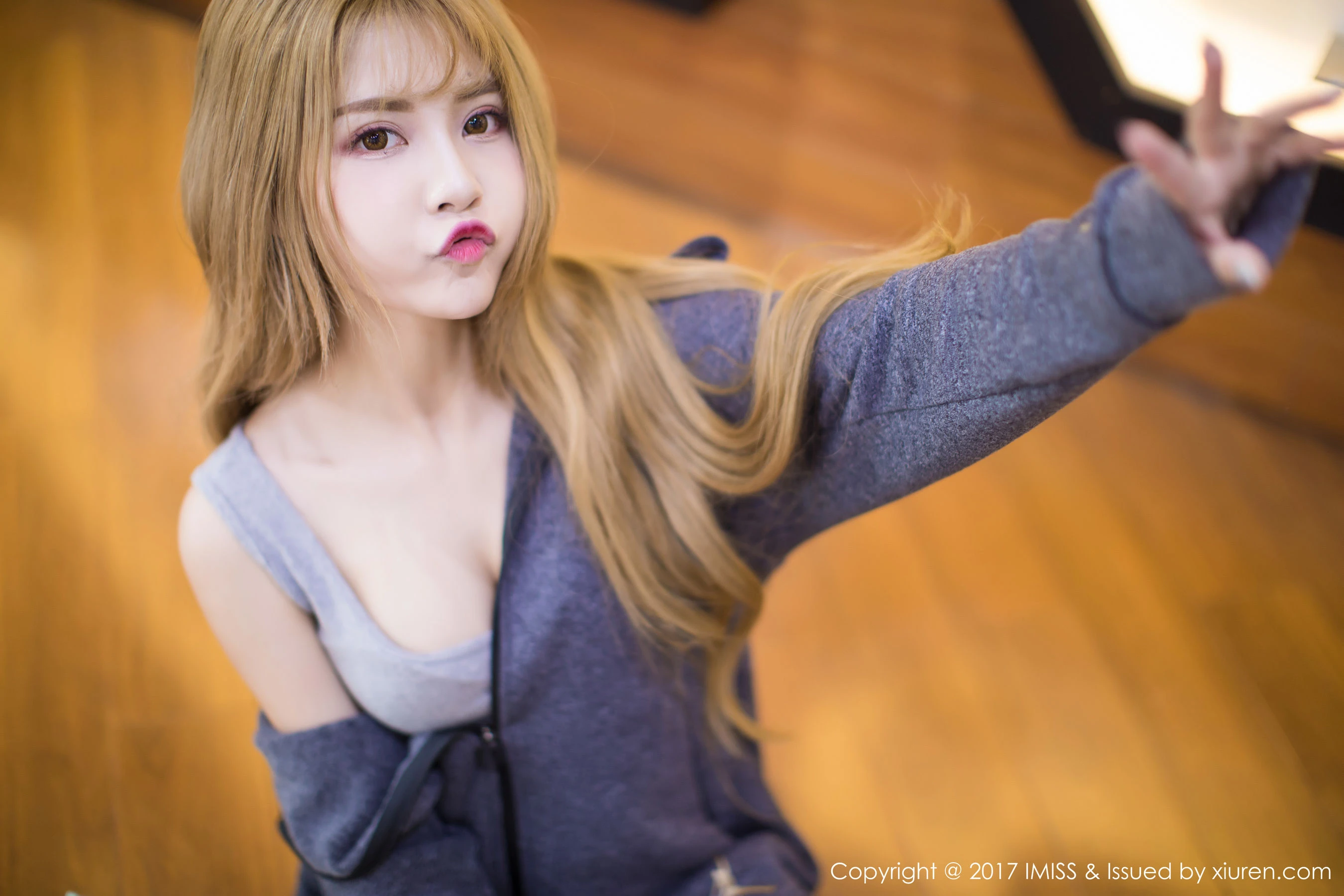 模特夏正正首套 爱蜜社 VOL.172