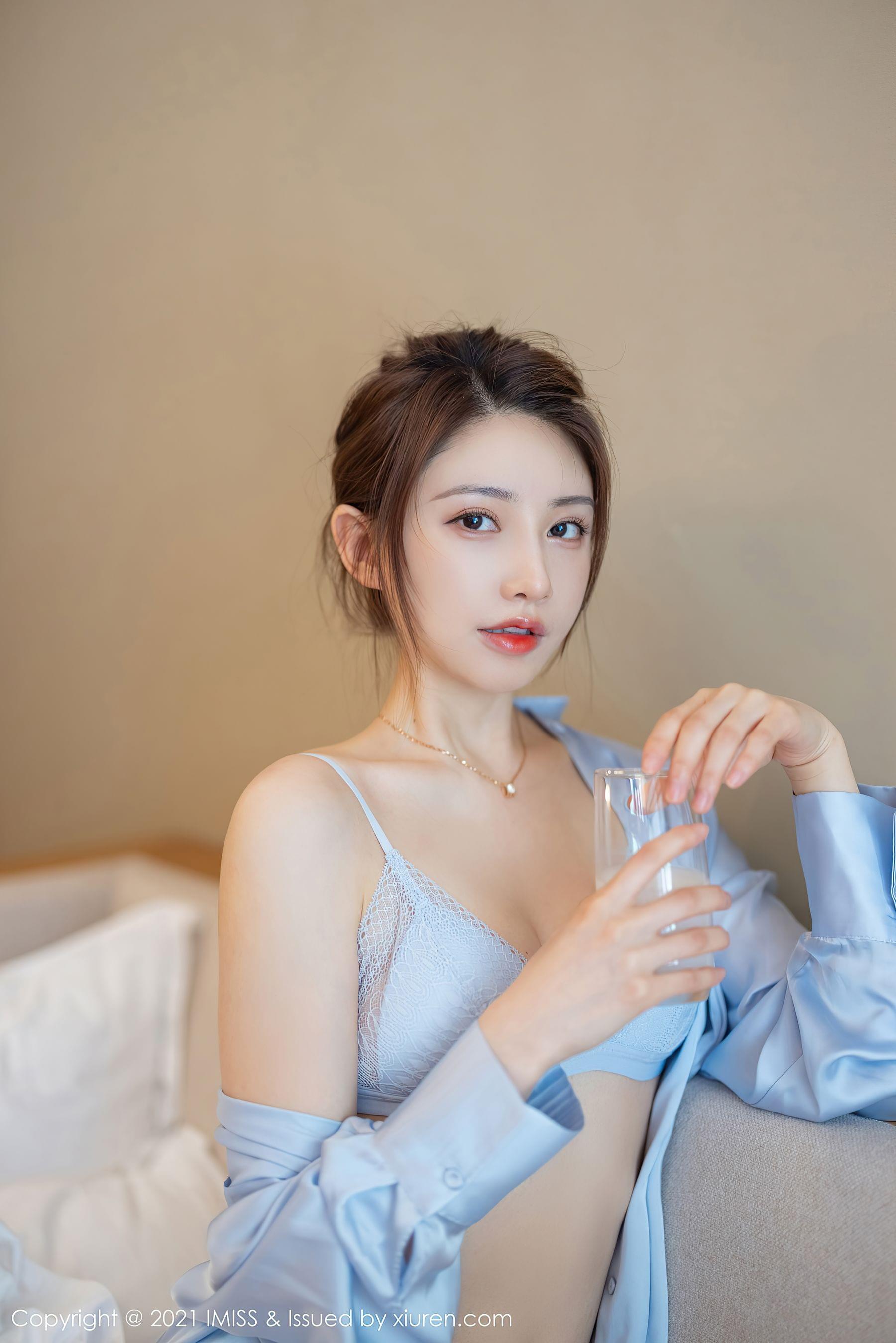 爱蜜社IMiss Vol.597 Lynn刘奕宁