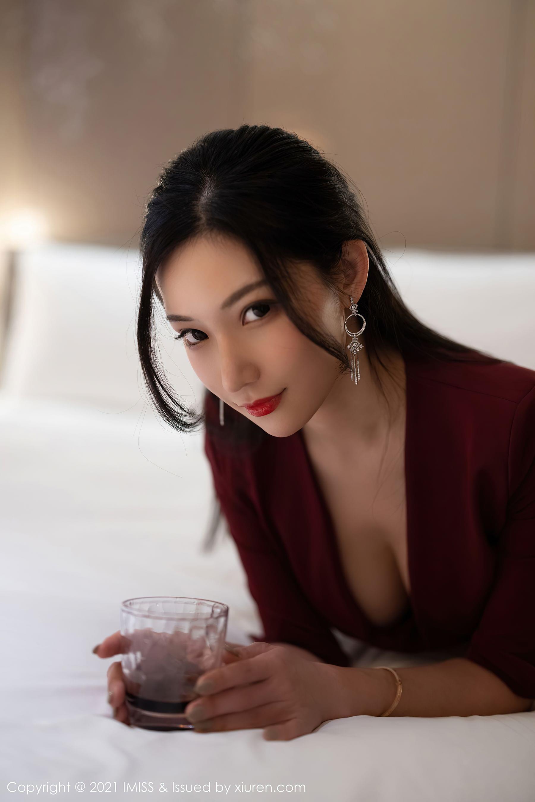 爱蜜社IMiss Vol.598 小狐狸Kathryn