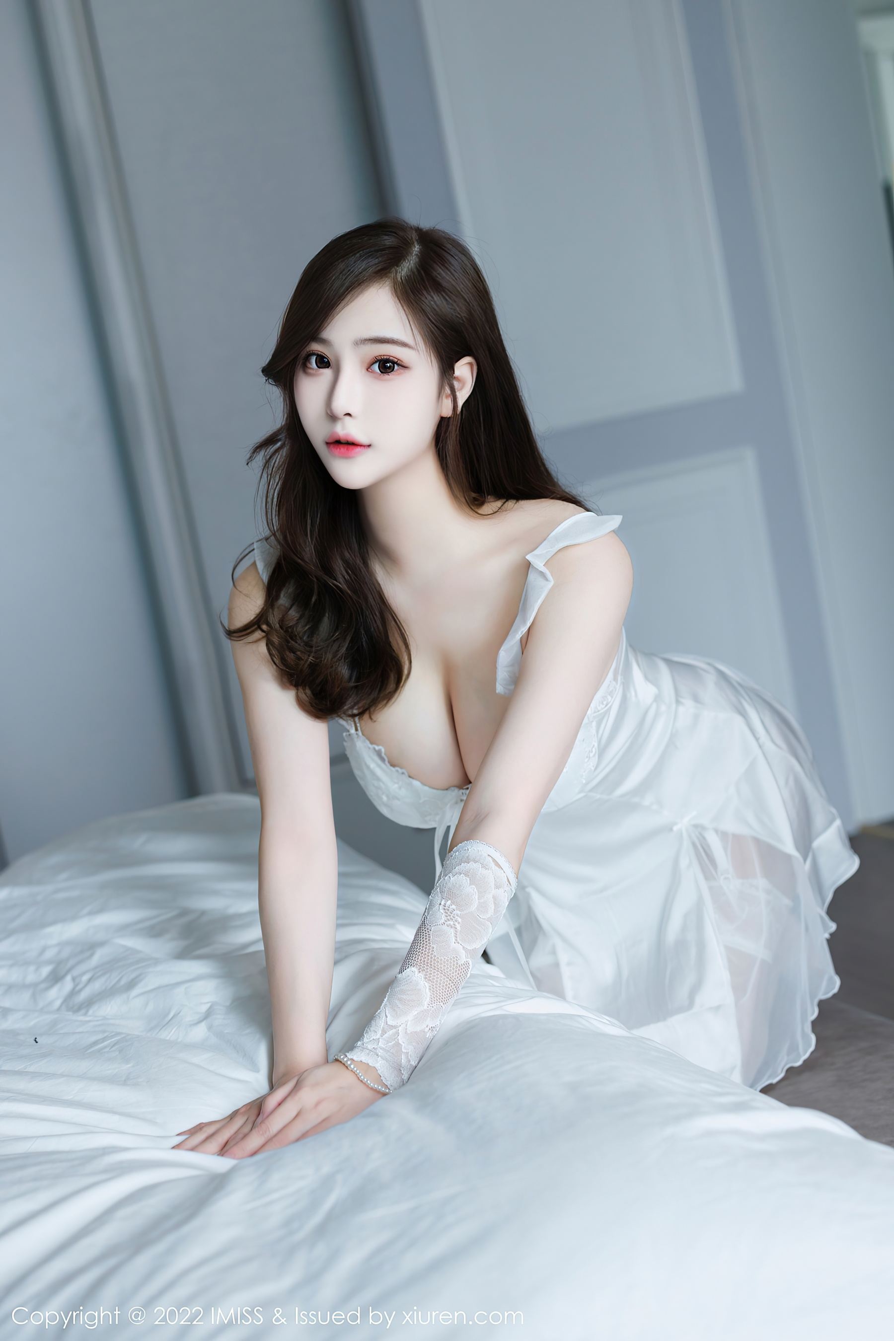 爱蜜社 VOL.696 Lavinia肉肉