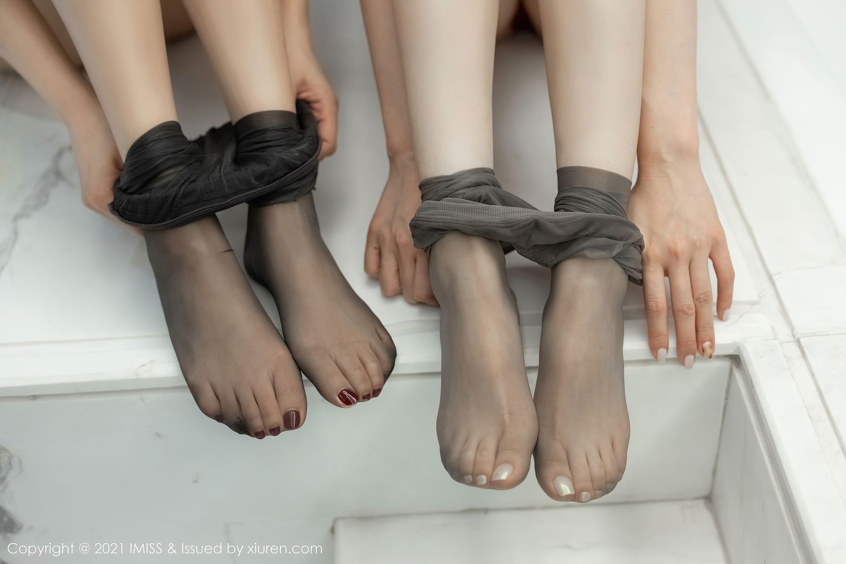 爱蜜社IMiss Vol.582 Lavinia肉肉&#038;SISY思