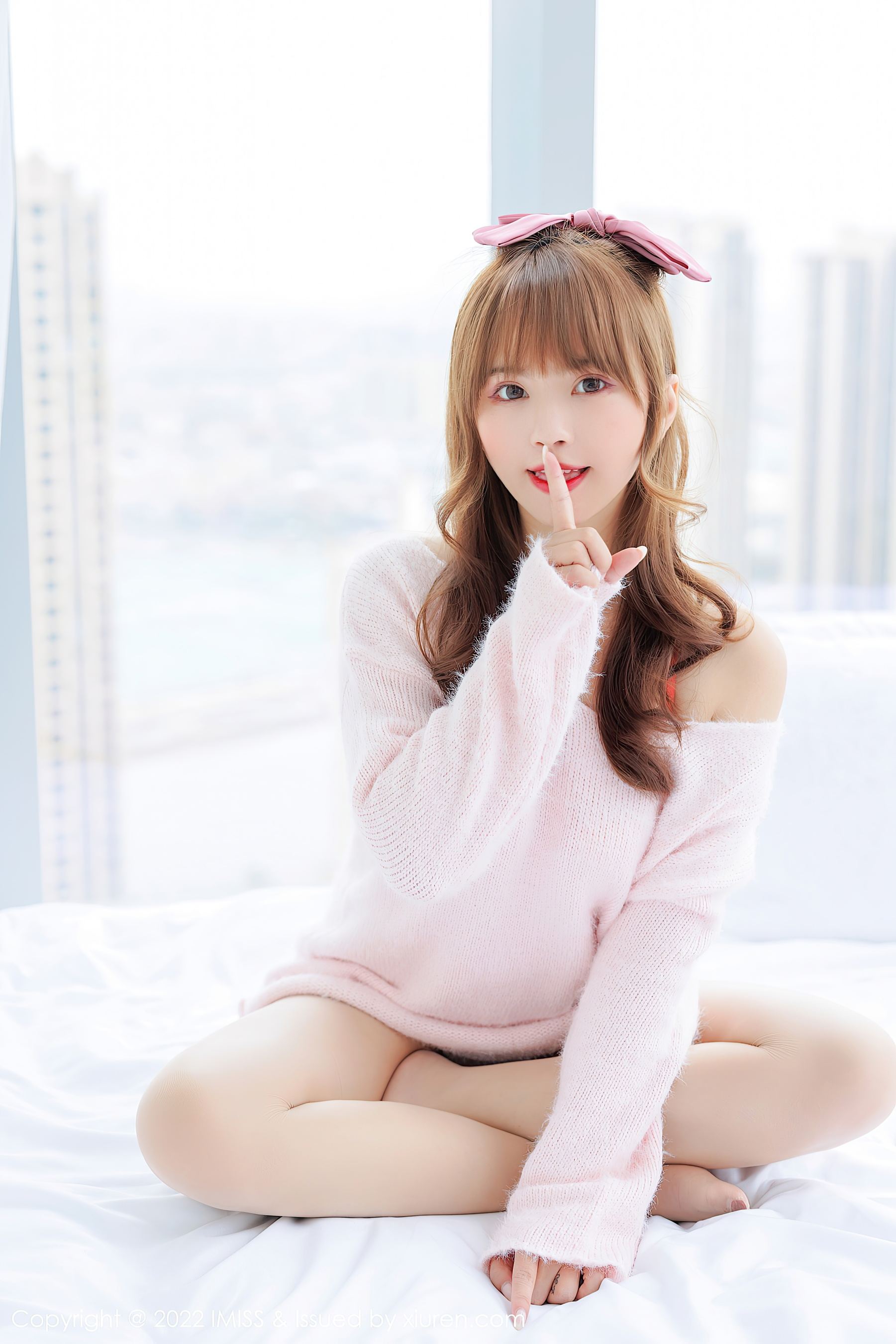 爱蜜社 VOL.677 张思允Nice 甜美美臀