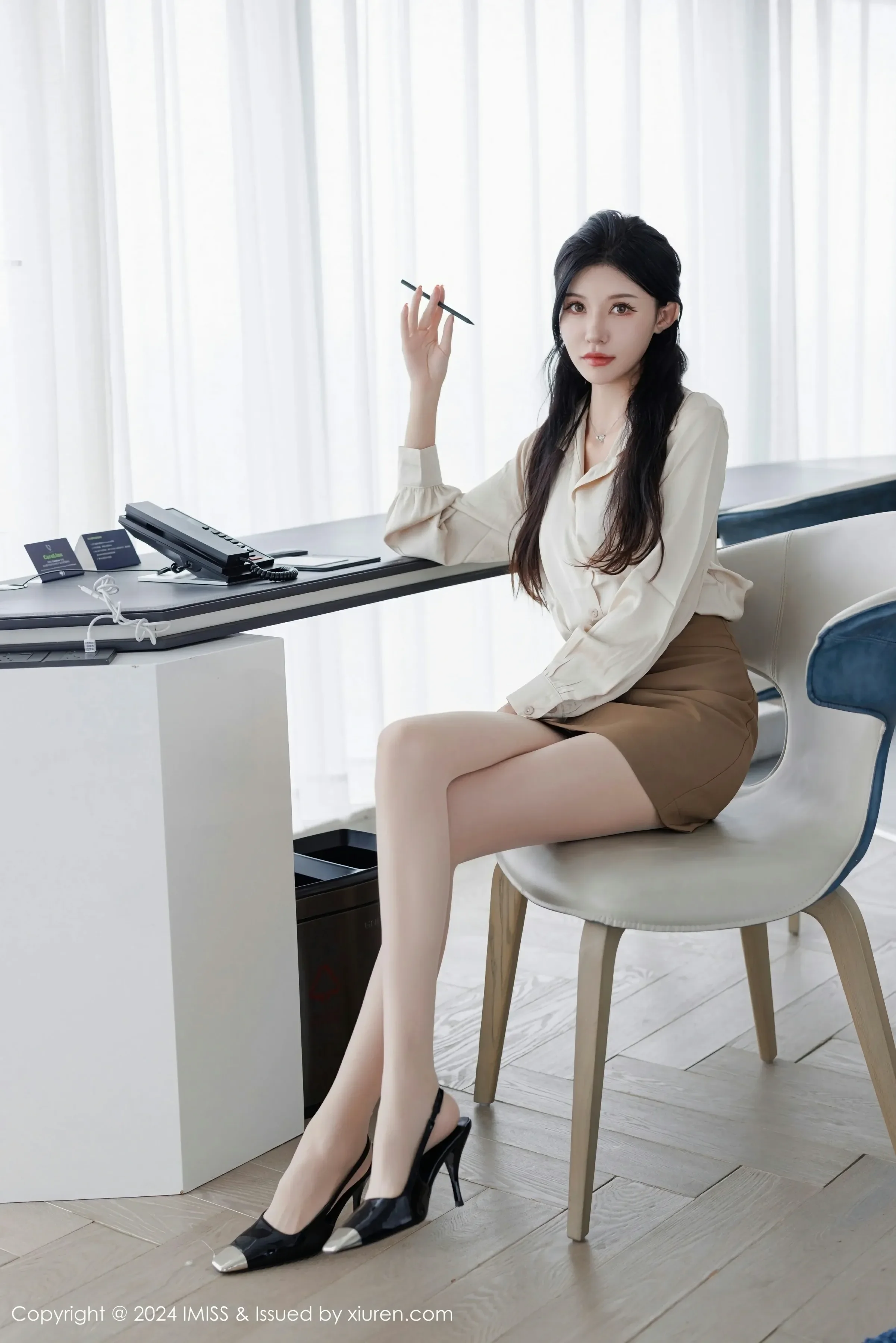 爱蜜社 VOL.767 泥鳅鳅 [44P]