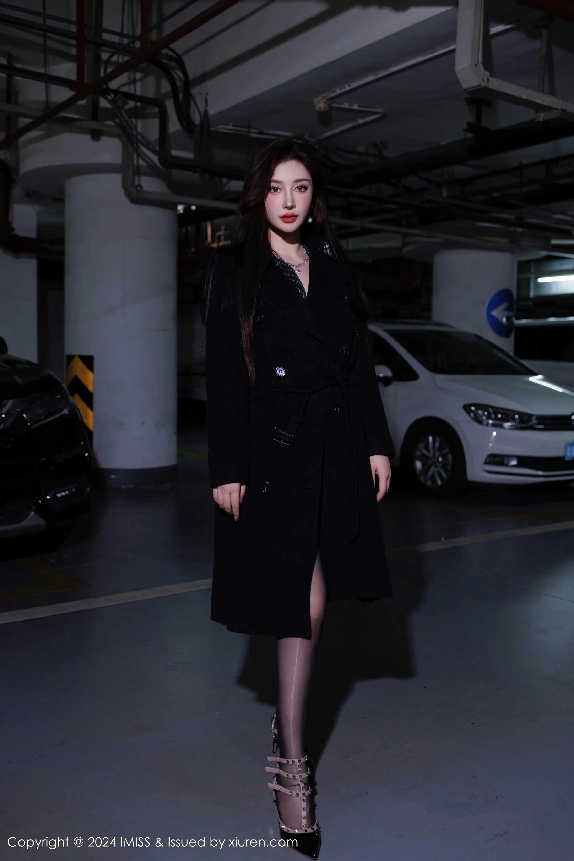 爱蜜社 VOL.768 蕾蕾醒了没 [60P]