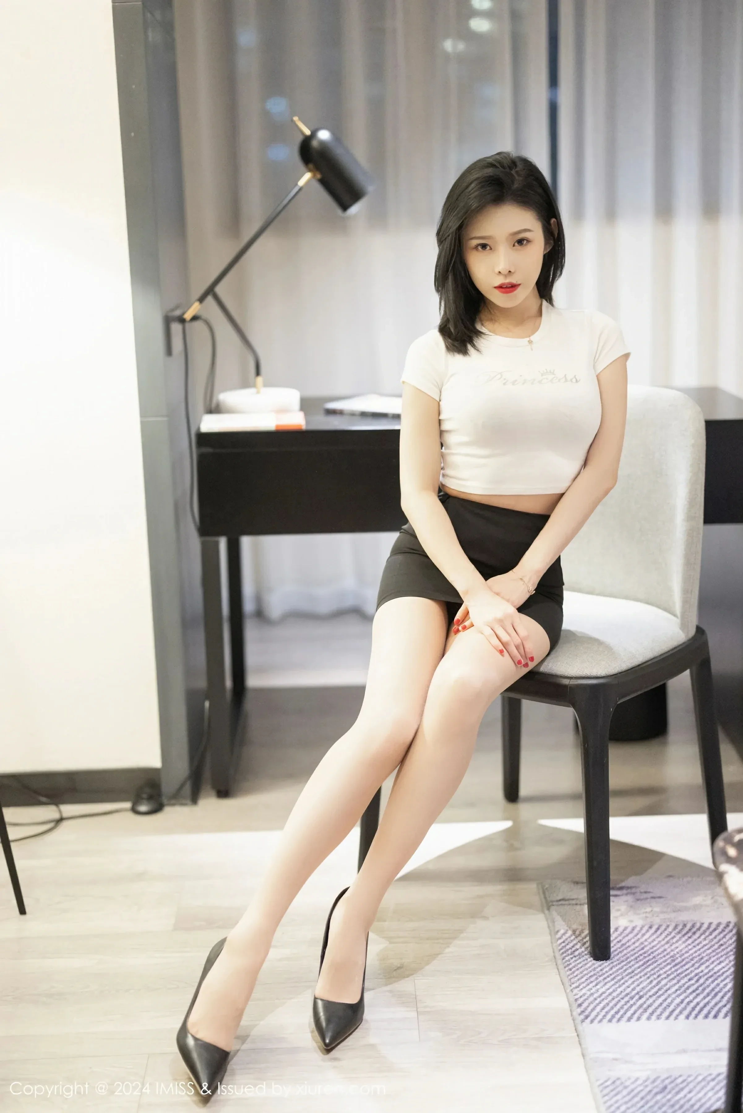 爱蜜社 VOL.777 luvian本能 [39P]