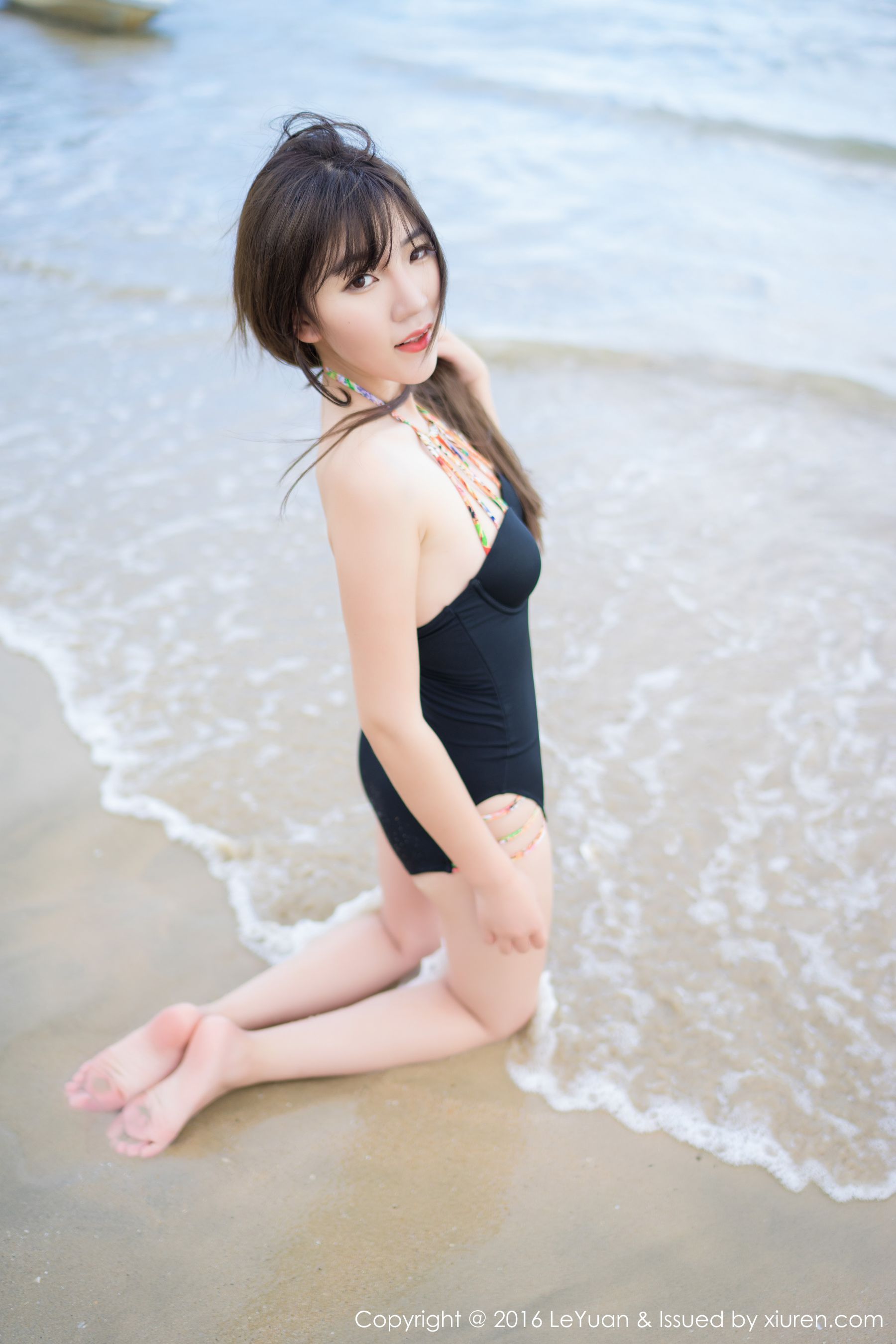 冷不丁《海边外拍》 星乐园LeYuan Vol.011 [54P]