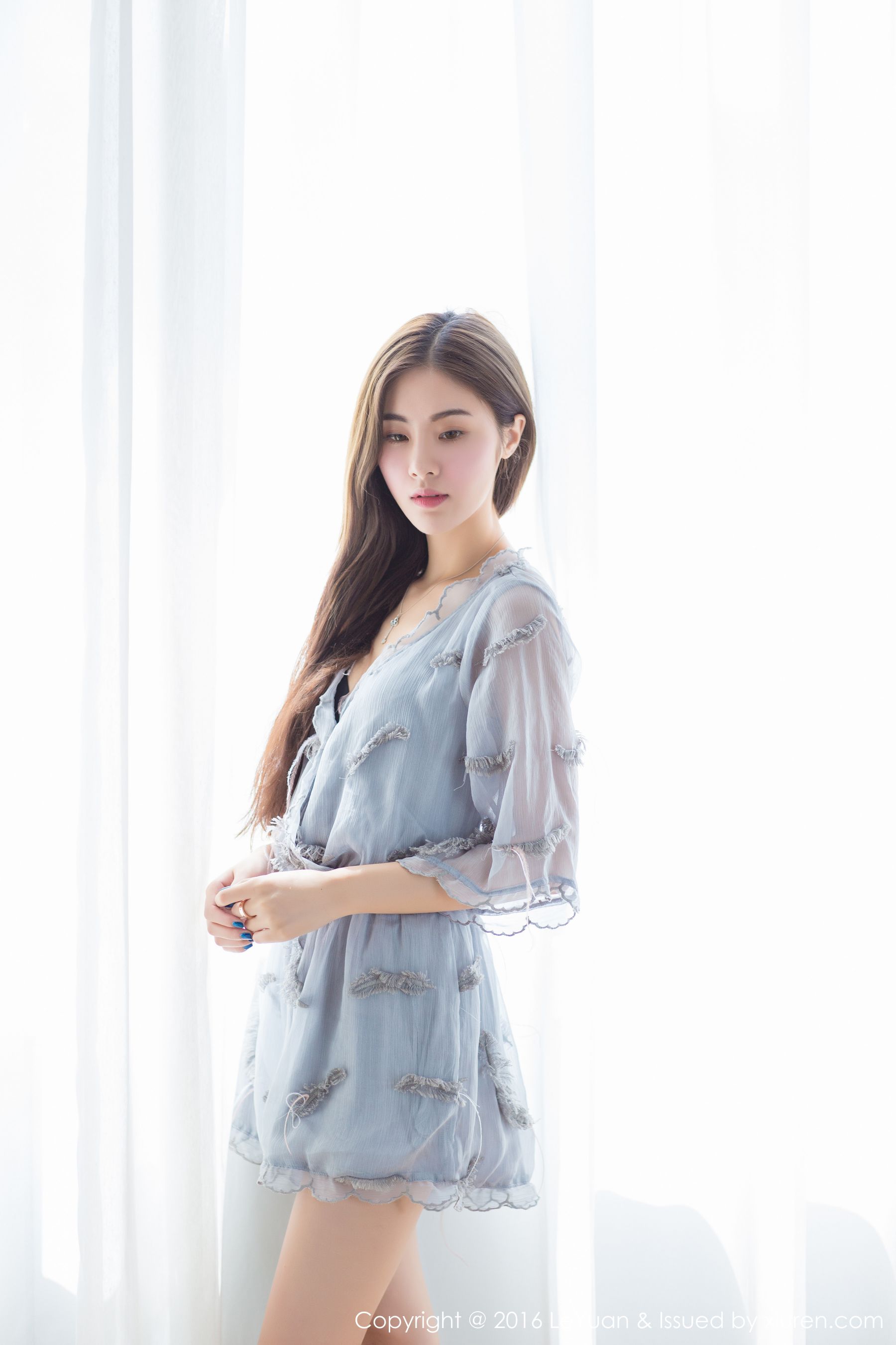 菲儿《柔柔阳光沐浴下的女神》 星乐园LeYuan Vol.018 [54P]