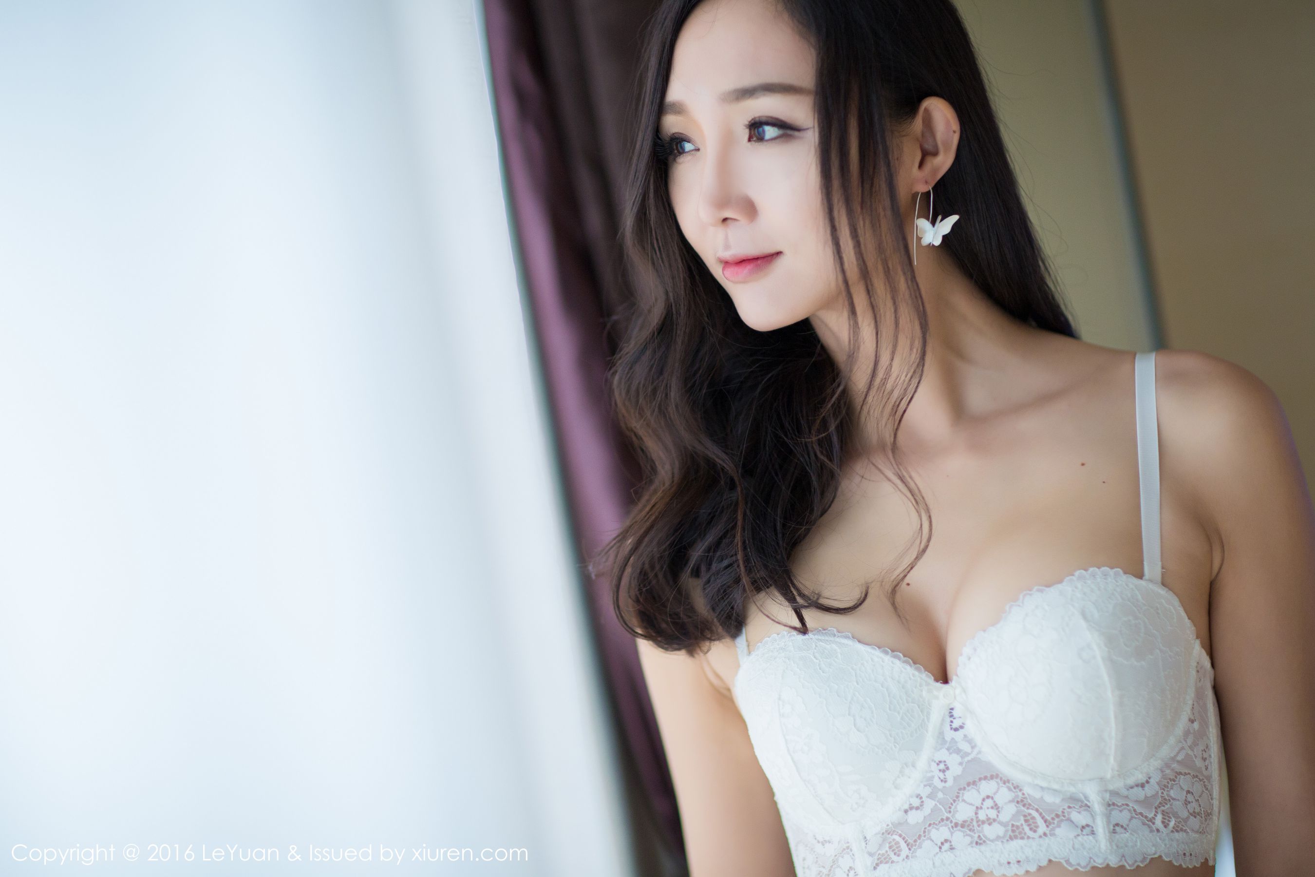 蓓蓓maggie《修长美腿、曼妙婀娜的高挑身材》 星乐园LeYuan Vol.009 [47P]