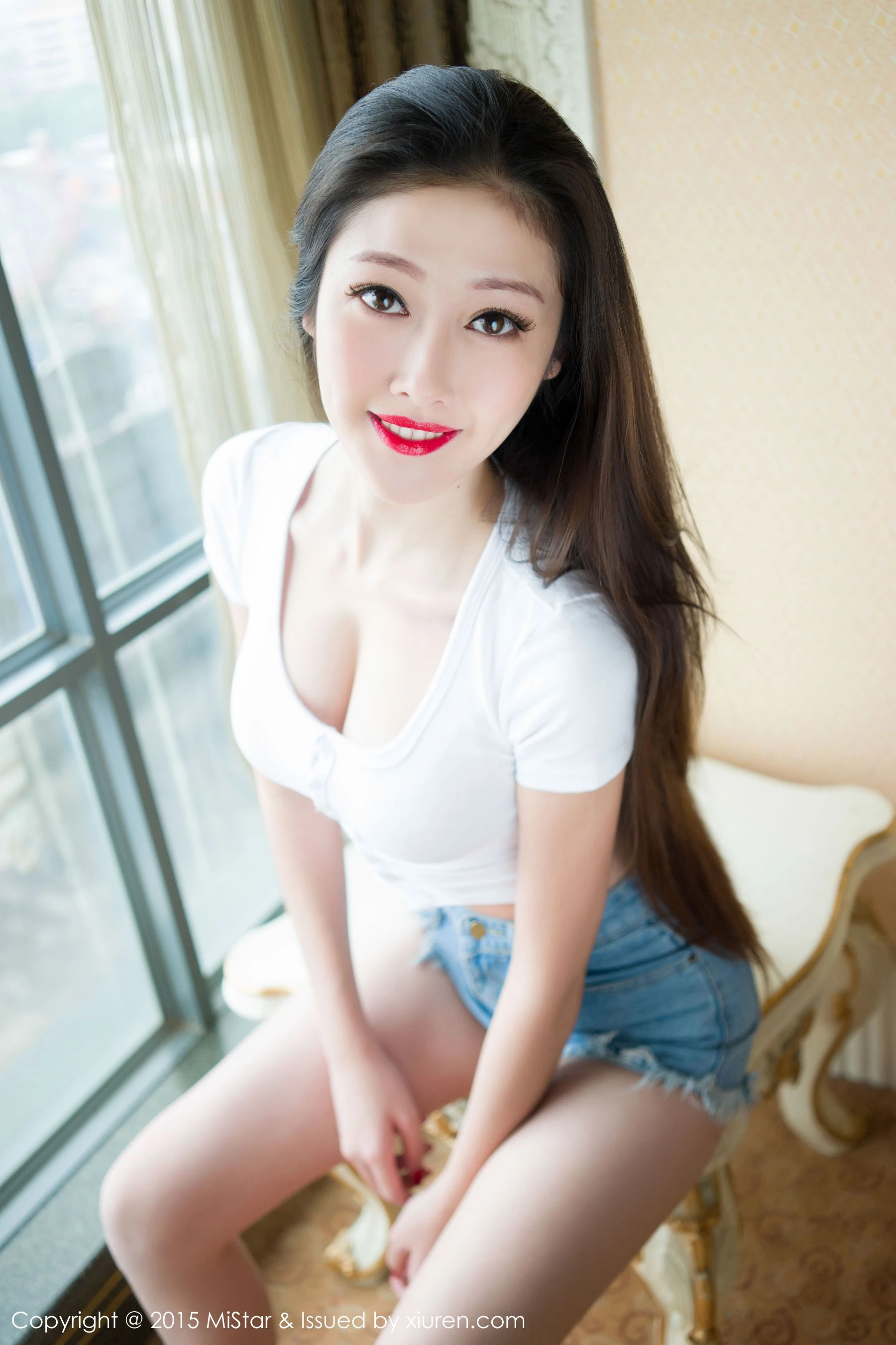 夏妍《牛仔热裤+丁字裤美臀》 魅妍社 Vol.028