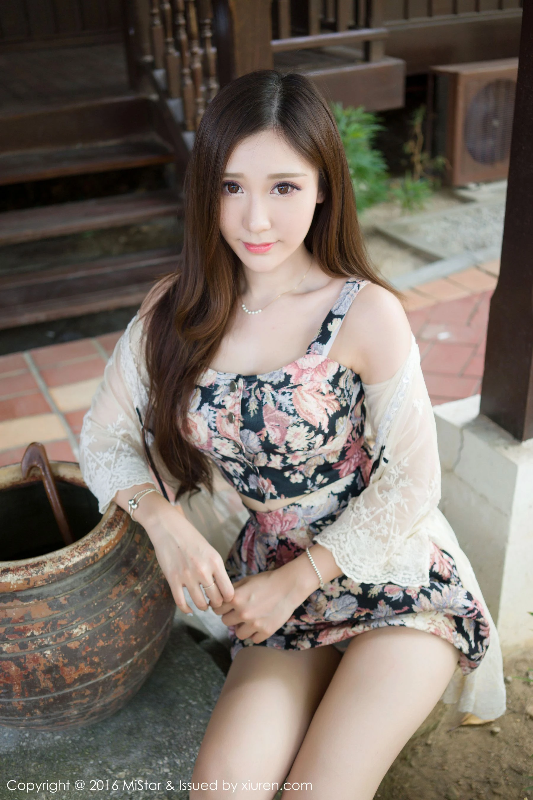 淼淼萌萌哒《秀色可餐的气质美女》 魅妍社 Vol.085