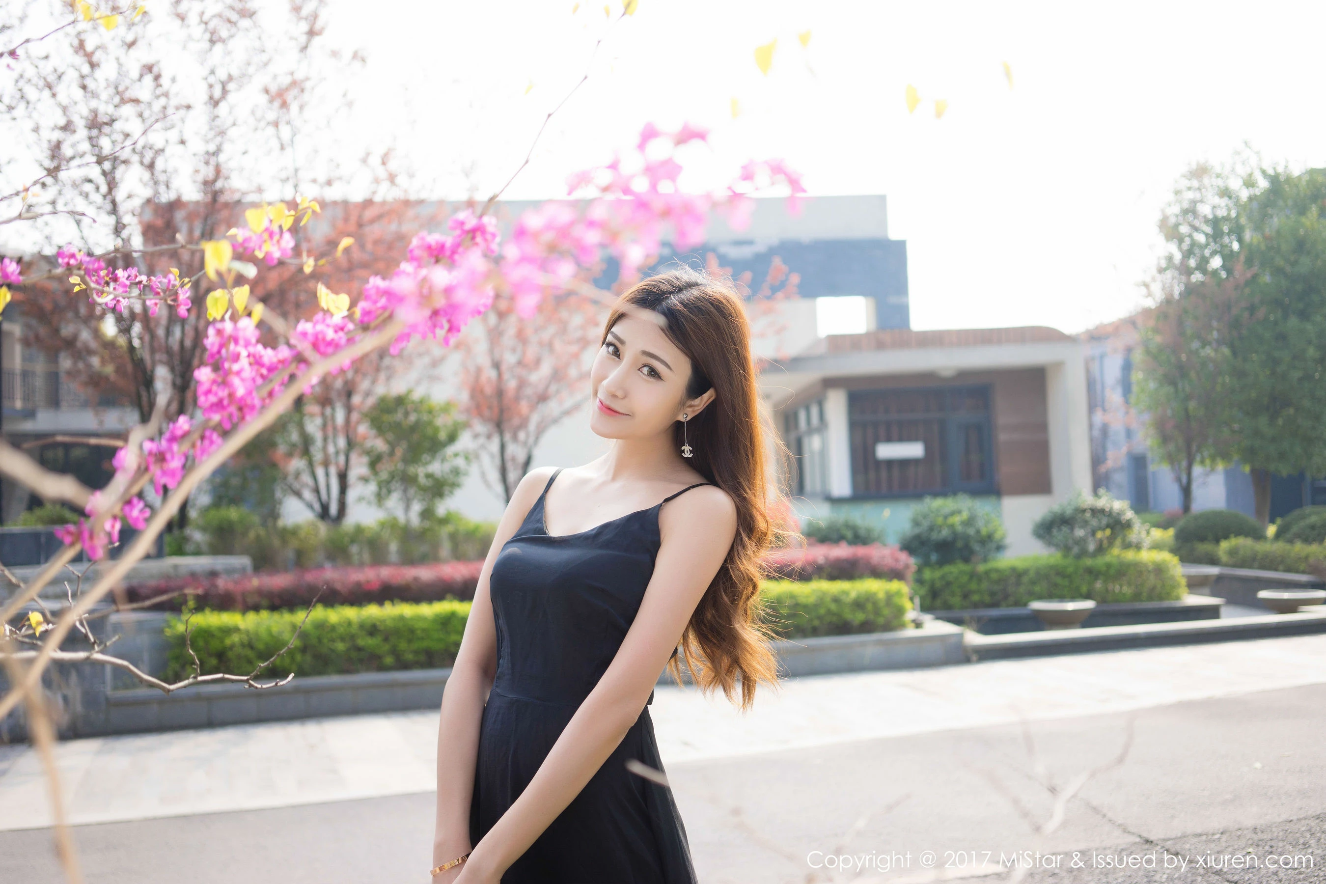 颜值美女@小蕾蕾 &#038;旅拍系列 魅妍社 VOL.169