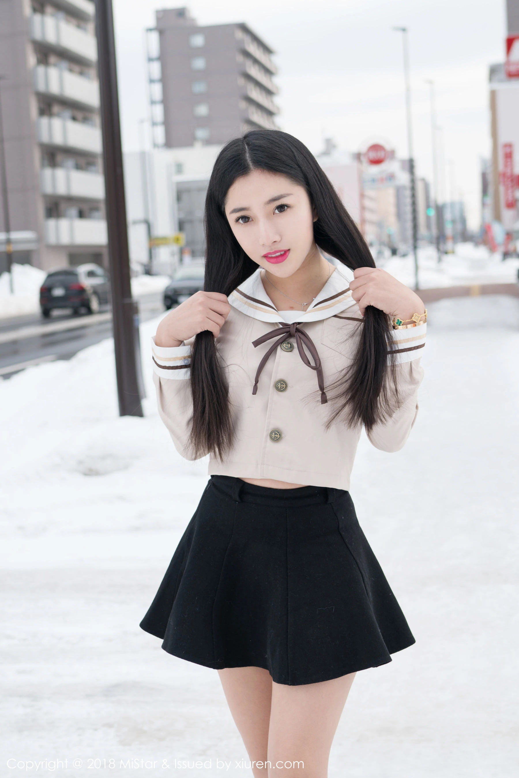 陈嘉嘉Tiffany《雪中有佳人+性感肚兜》 魅妍社 VOL.216