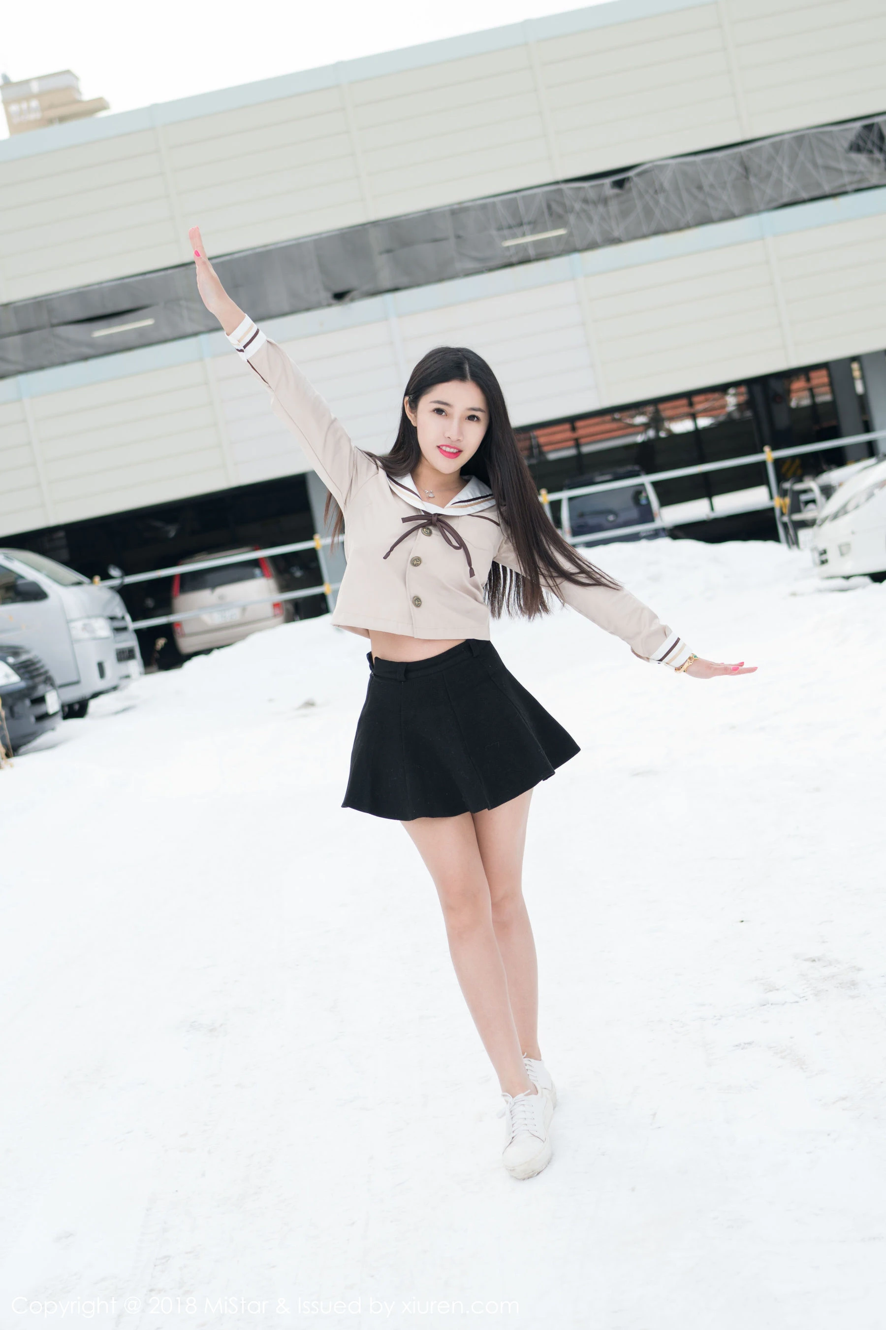 陈嘉嘉Tiffany《雪中有佳人+性感肚兜》 魅妍社 VOL.216