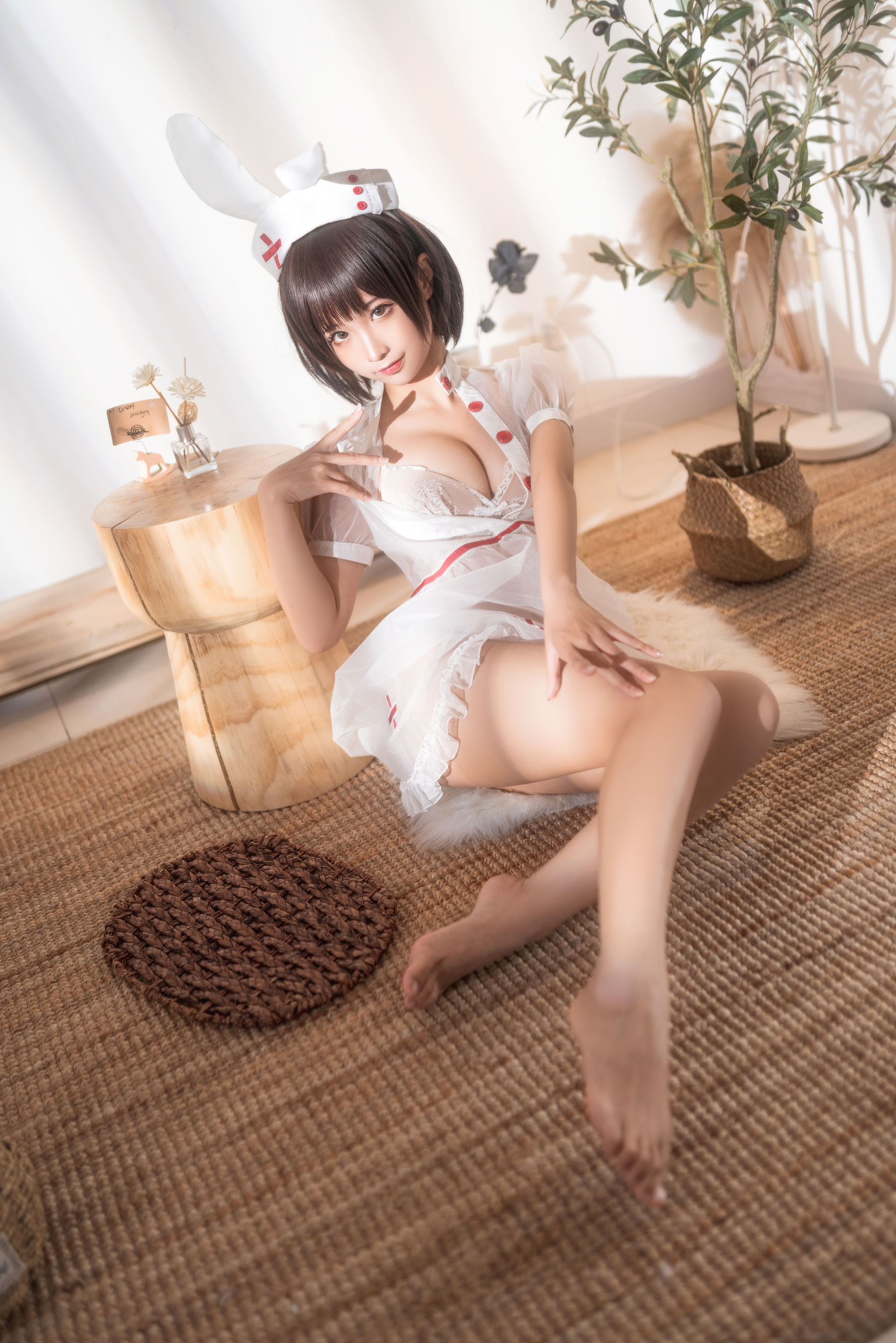 动漫博主蠢沫沫 – 透明护士 [60P]