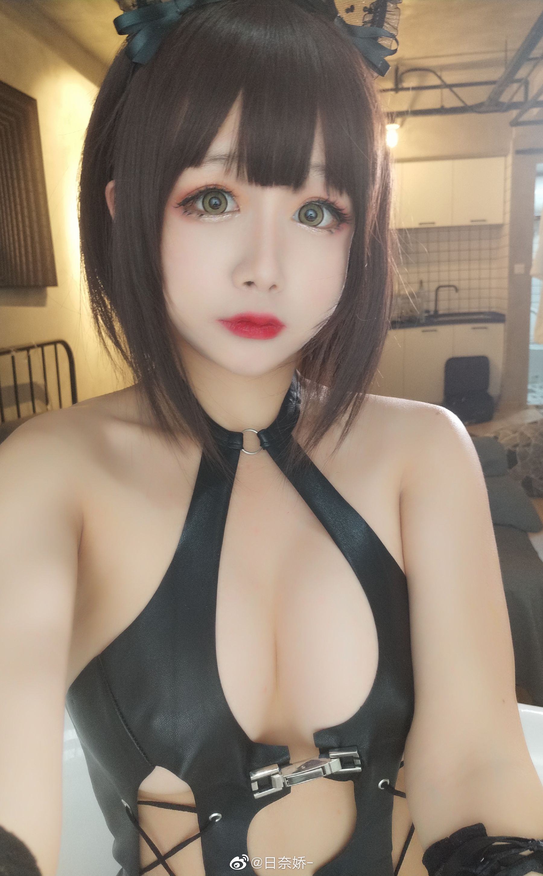 日奈娇 – 情趣服 [16P]