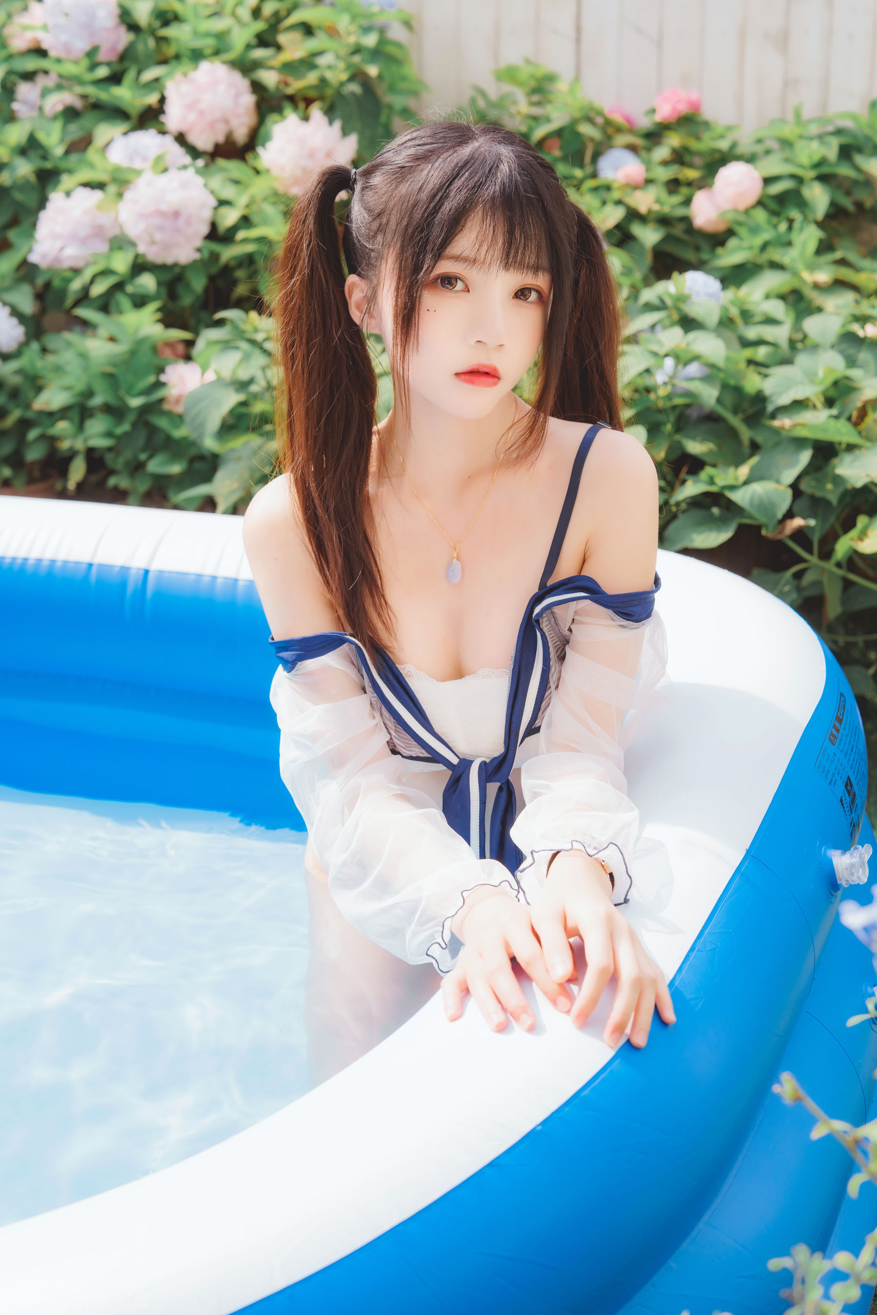 [Cosplay写真] 桜桃喵 – 无尽夏 [58P]