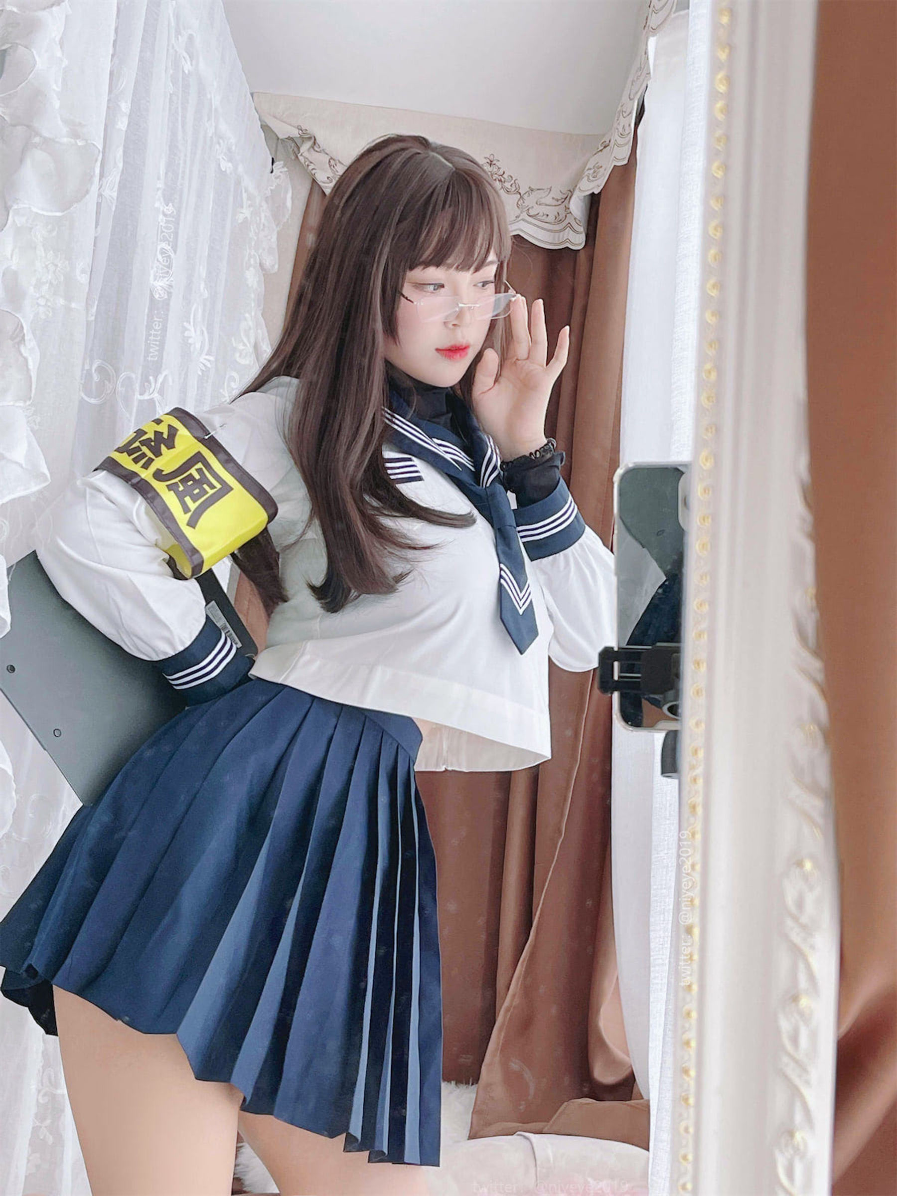 萌系小姐姐-白烨-&#038;耶米西奶露 – 风纪委员 [59P]