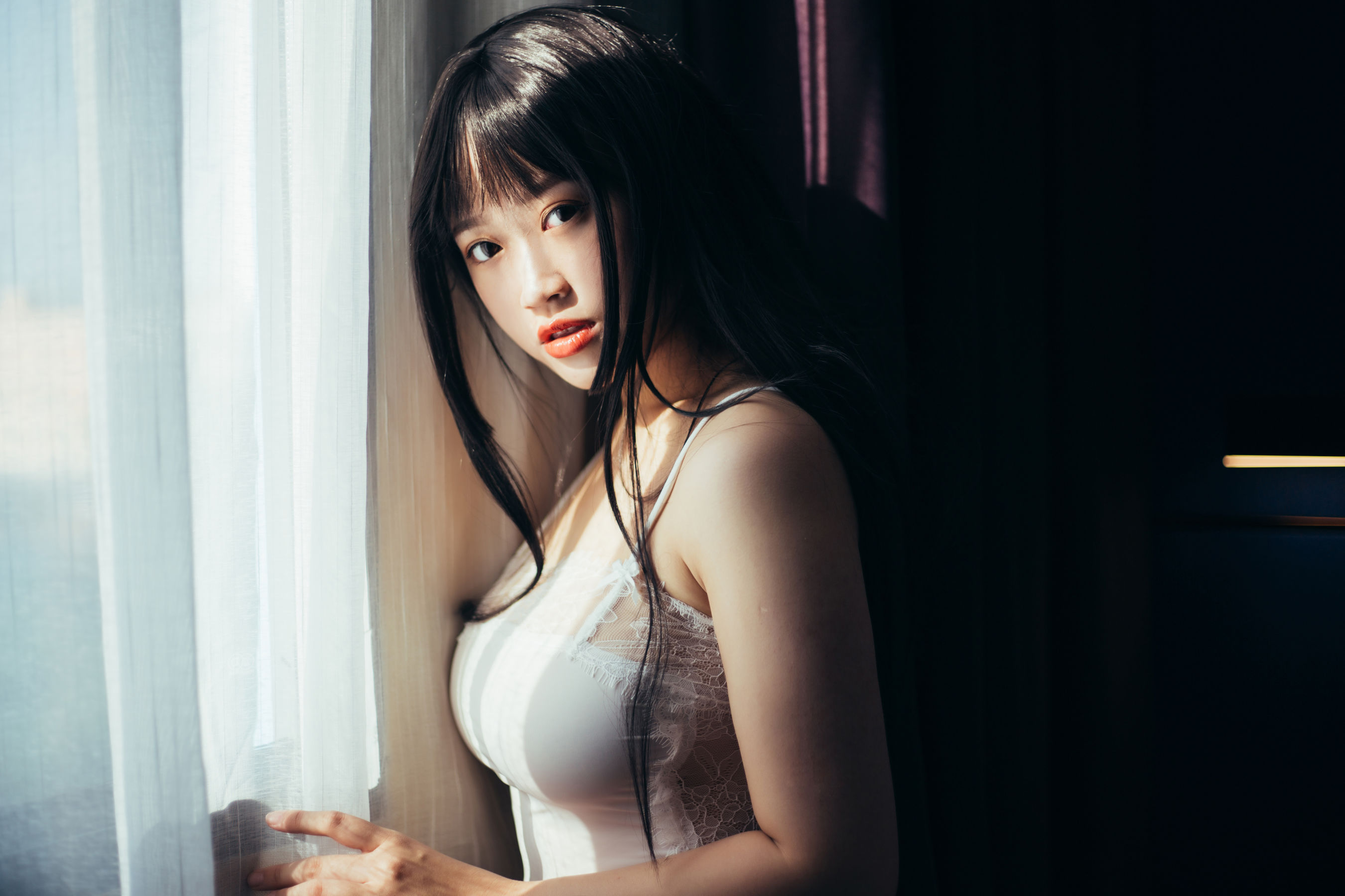 动漫博主维他奶泽 – 睡衣湿身 [20P]