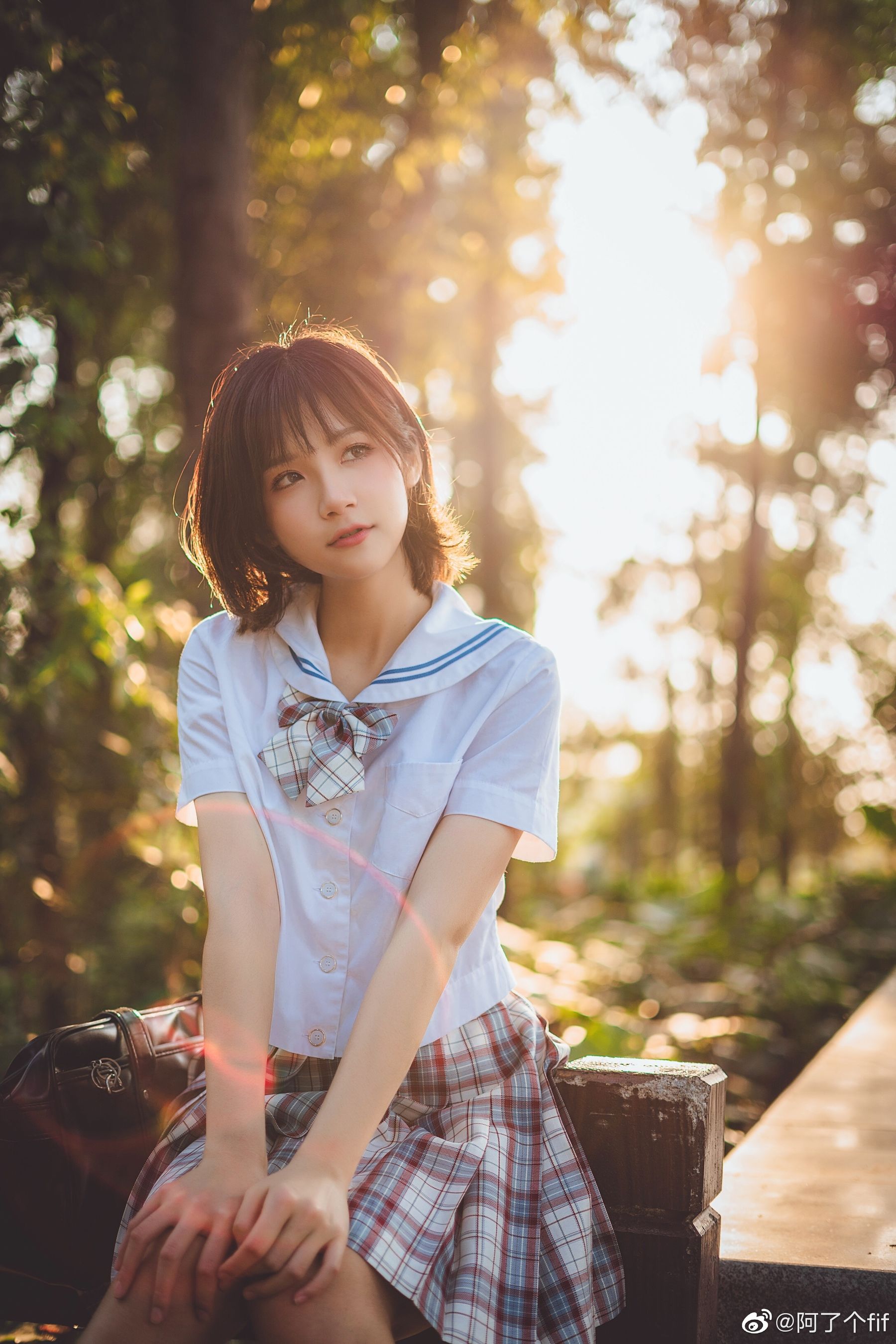 动漫博主阿了个fifi – 阳光JK [9P]