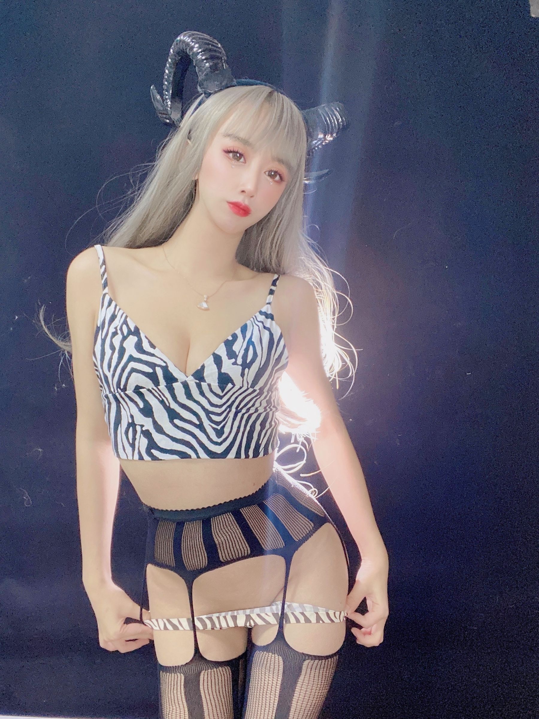 斗鱼米线线sama – 魅魔 [38P]