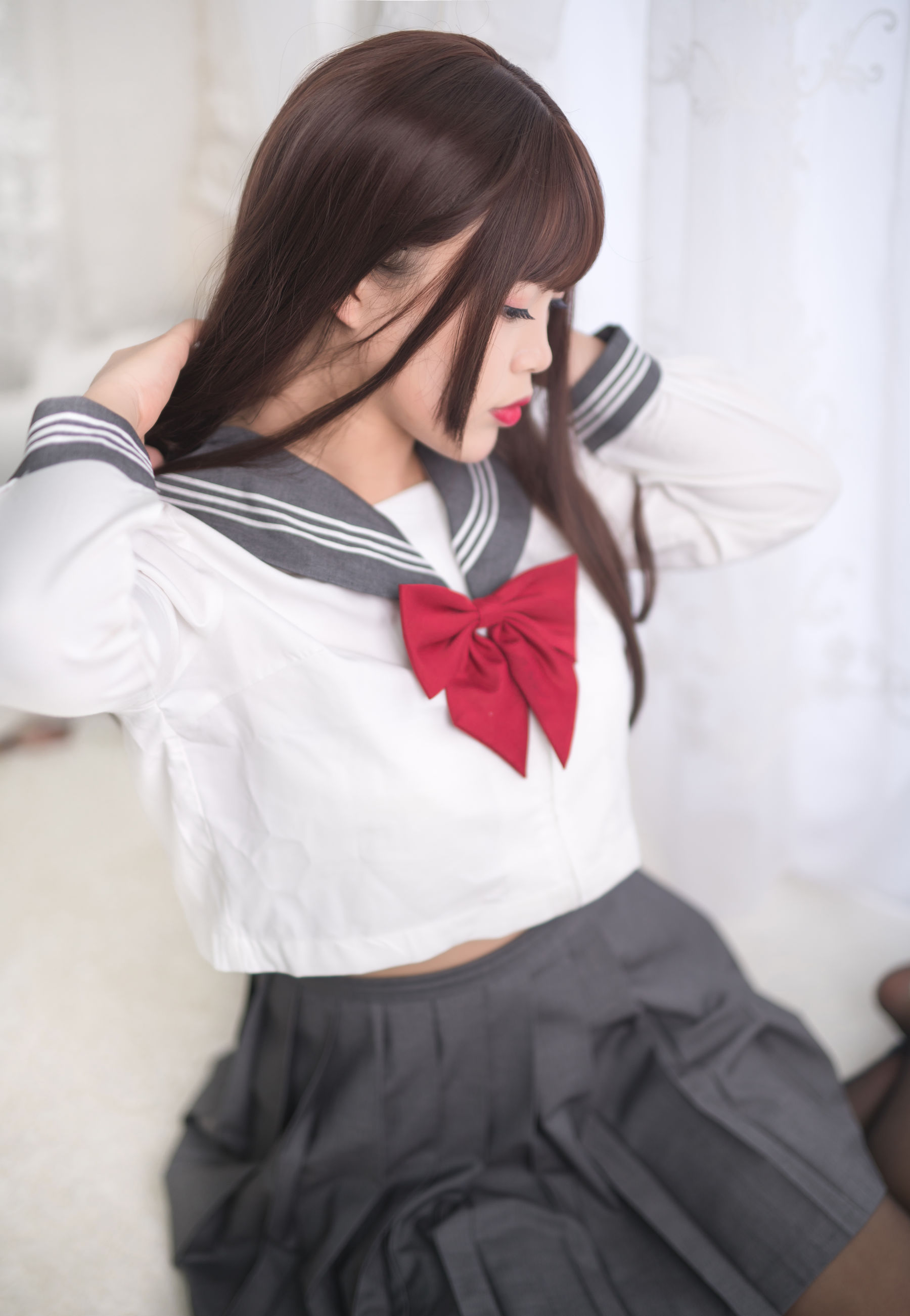 [Cosplay写真] 萌系小姐姐-白烨- – 黑丝制服少女 [60P]