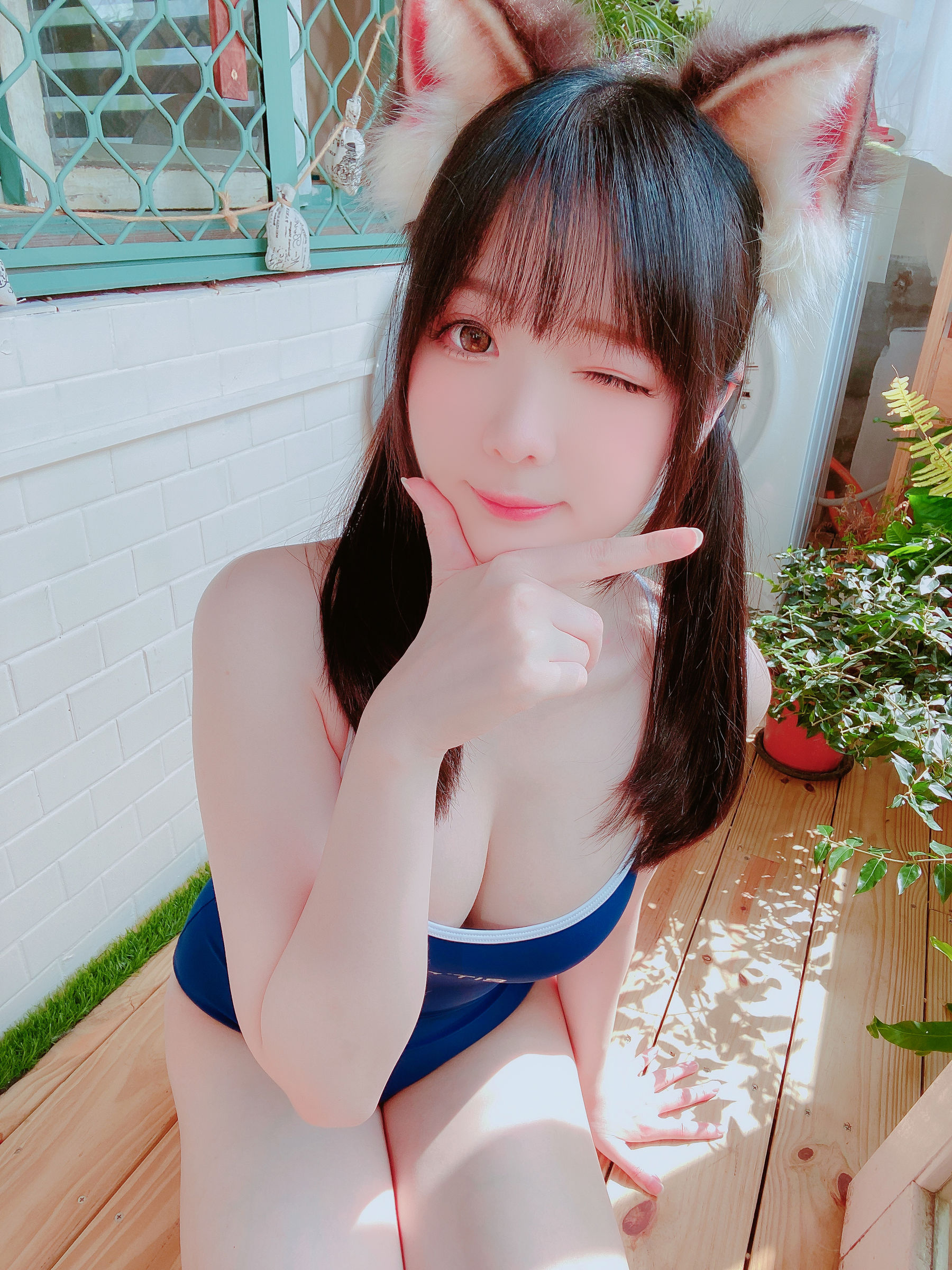 微博妹纸霜月shimo[fantia] 2022-11-17 スク水 [15P]