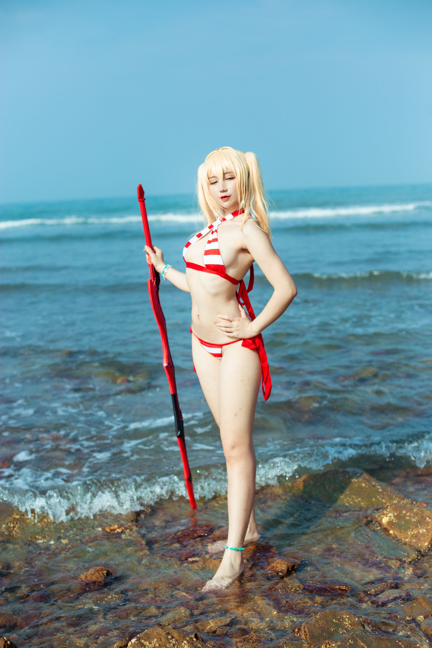 动漫博主九曲Jean – 尼禄泳装 [14P]