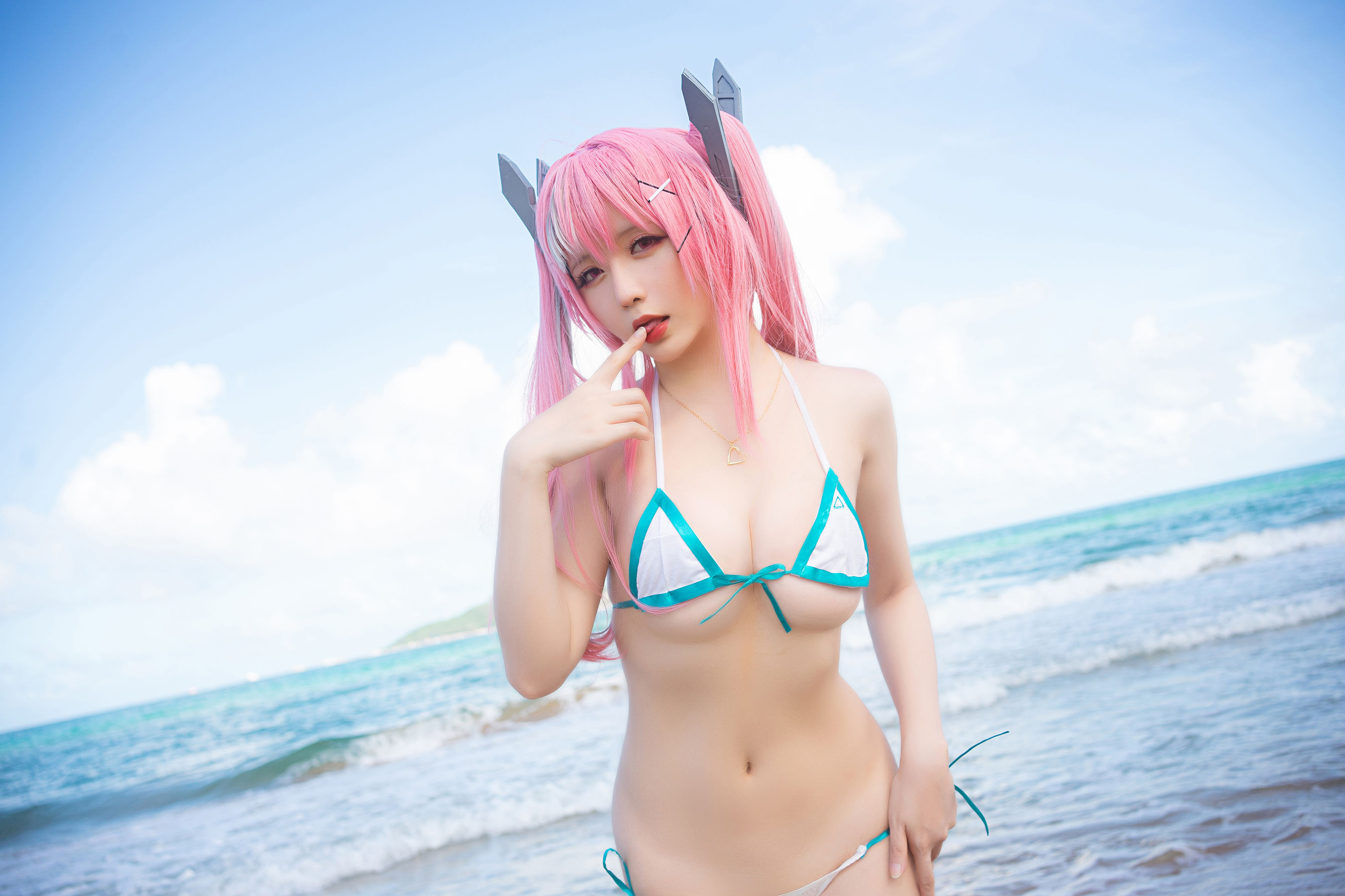 Coser小姐姐星之迟迟 – 鸣夏 布莱默顿 [15P]