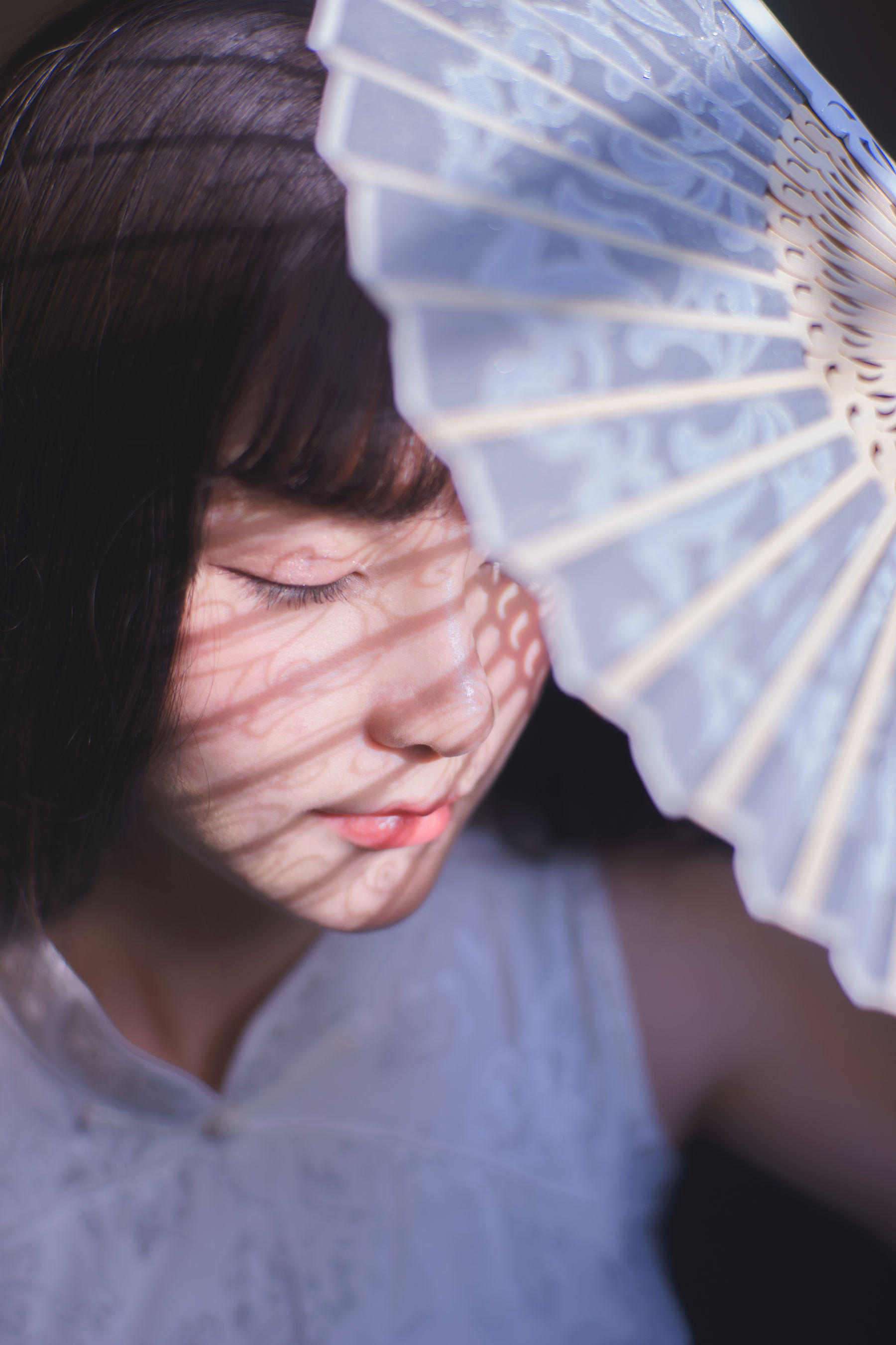 前羽_rr – 白丝旗袍 [17P]