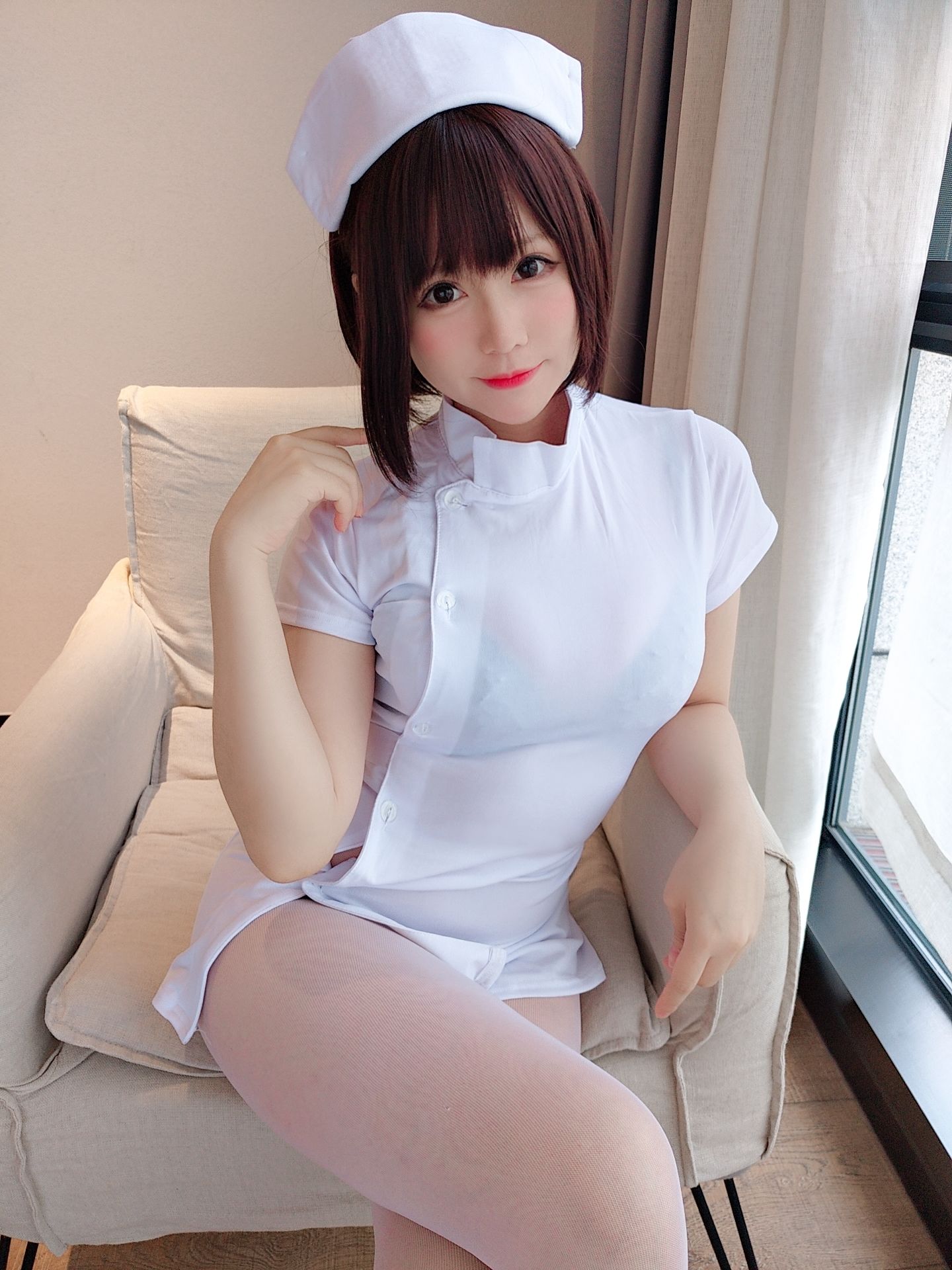 萌妹子Nyako喵子 – 护士妹妹 [18P]