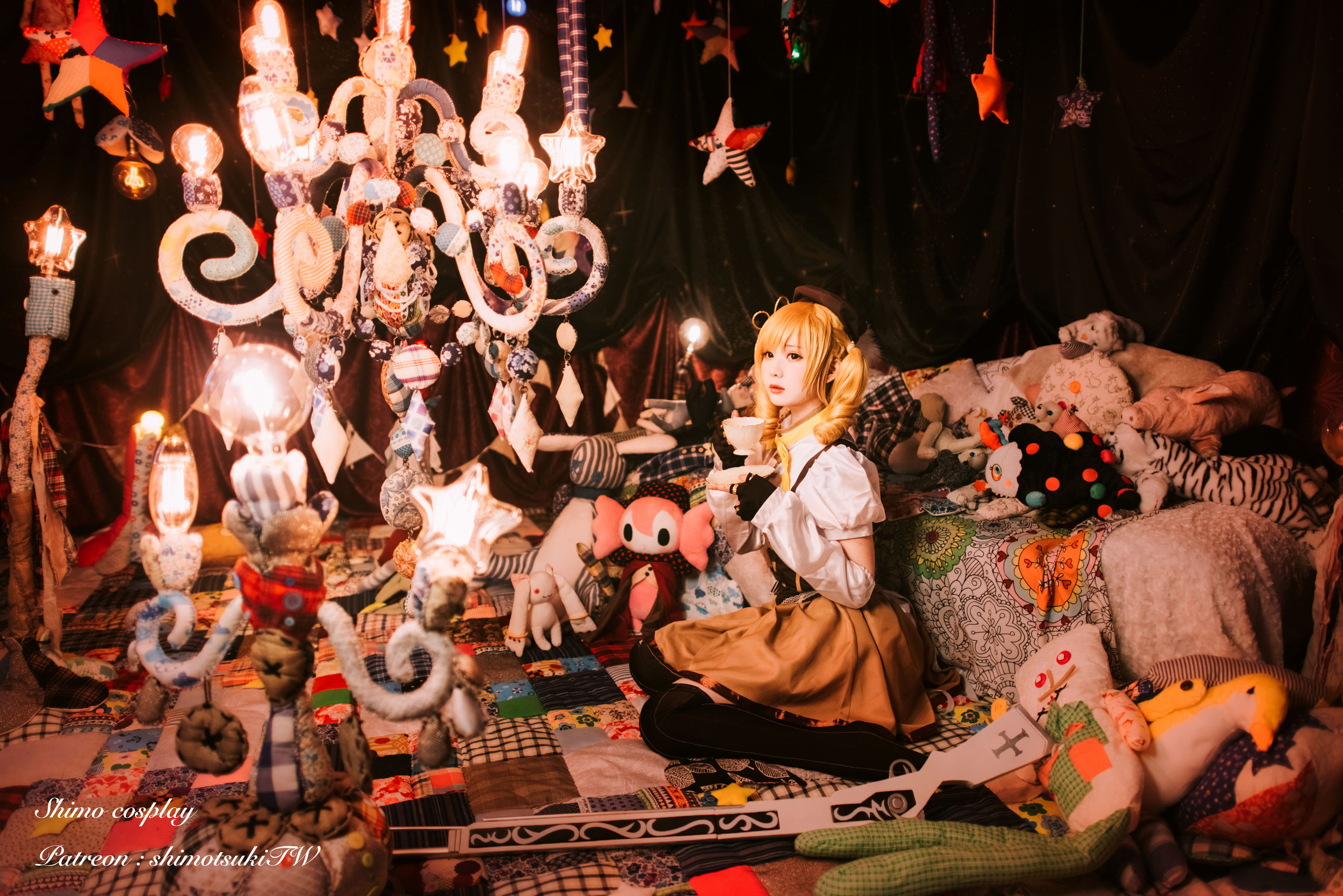 微博妹纸霜月shimo – 巴麻美 [18P]