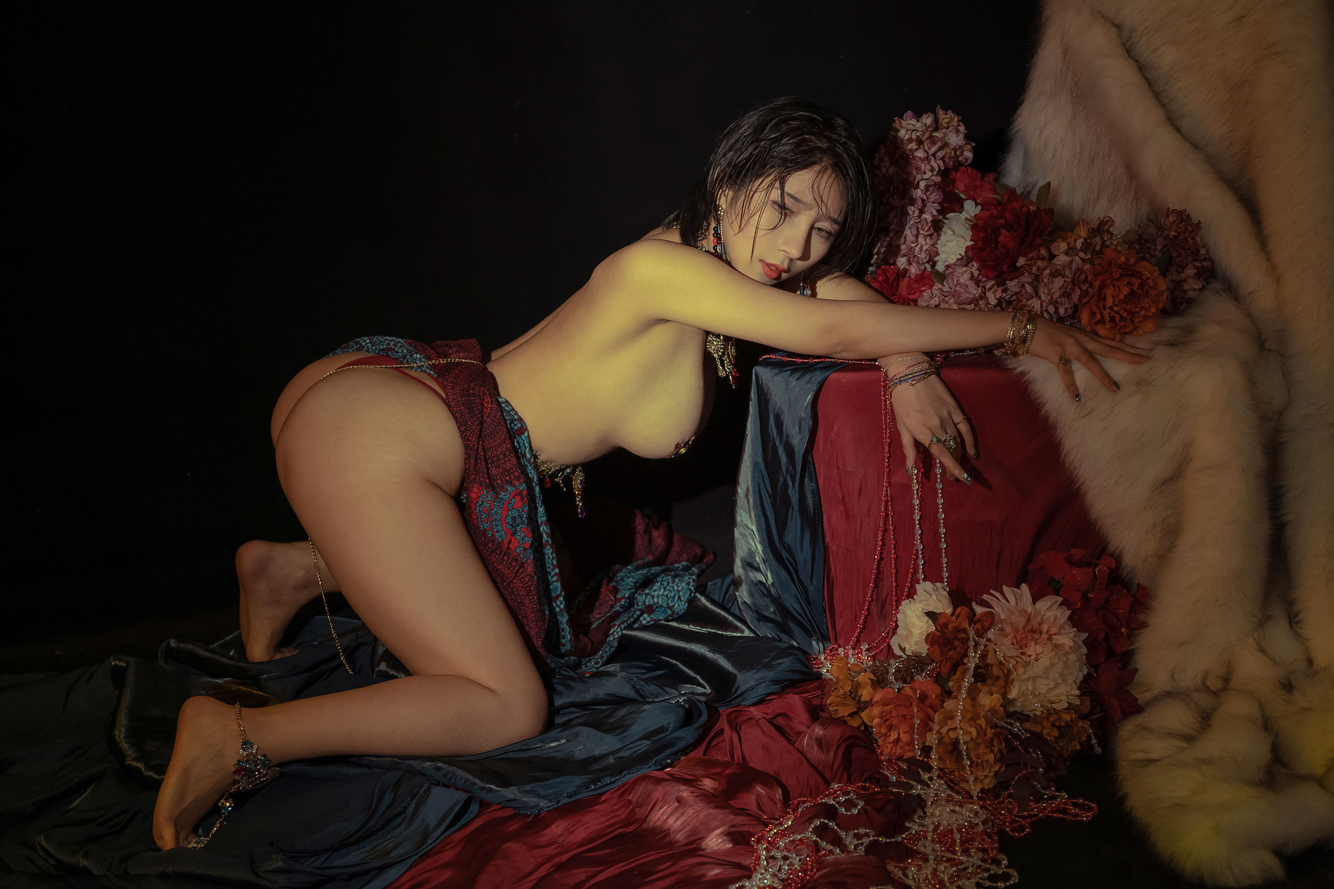 云溪溪 – 奶桃 Topaz黄宝石 [40P]